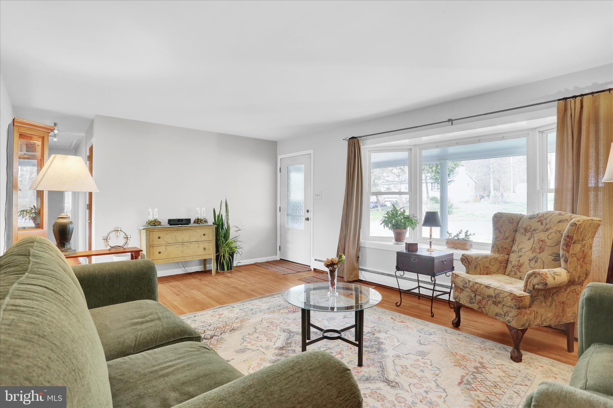 CRESTWOOD - Residential