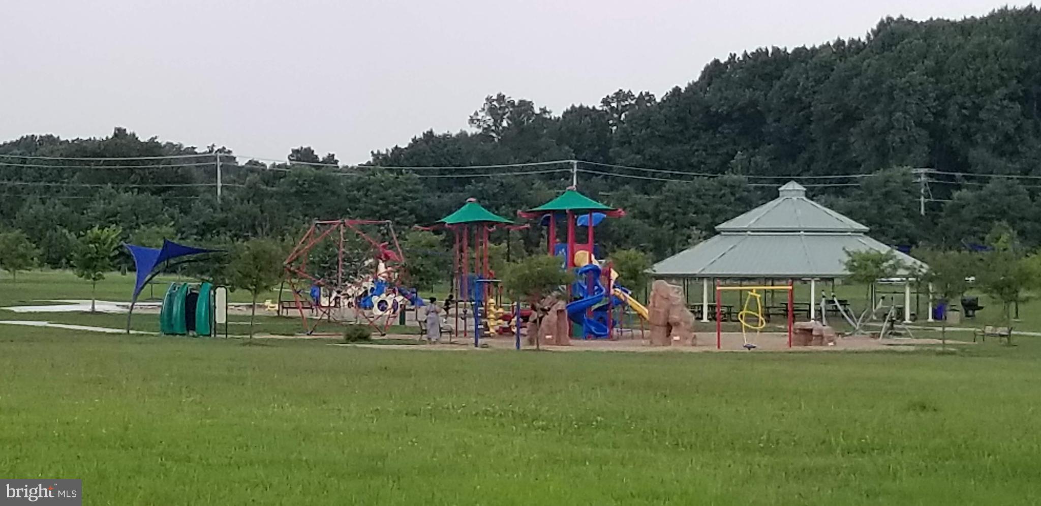 RETREAT AT FAIRWOOD TOWN - Residential Lease