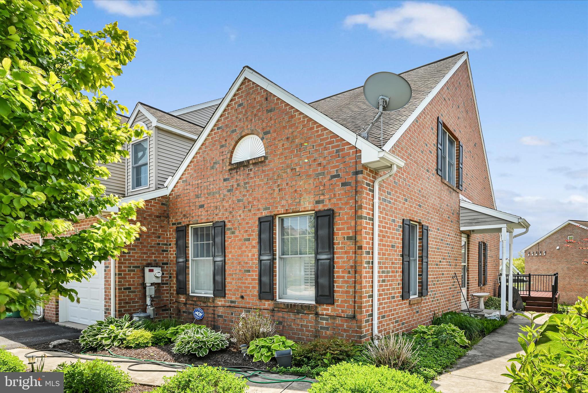 13 SPRING HILL LANE