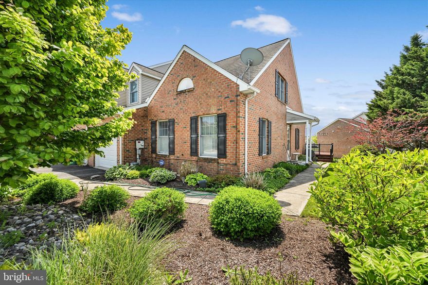 Welcome to the desirable Summit Hills in Mountville, within the Hempfield School District. This end-unit townhouse is perfect for anyone looking for comfortable, low-maintenance living.
With over 1,800 sq ft, the well-designed layout includes a desirable first-floor primary suite with a walk-in closet and a private bathroom featuring double sinks. The home also offers an eat-in kitchen with stainless steel appliances and a breakfast bar, a dining room with hardwood floors, and a spacious living room boasting a vaulted ceiling, gas fireplace, and hardwood flooring. For everyday ease, there's first-floor laundry as well. Enjoy the bright sunroom that opens onto a Trex deck, perfect for relaxing or entertaining guests.
Upstairs, there are two additional bedrooms and a full bath with double sinks, giving everyone plenty of personal space. The home is heated by natural gas, with HVAC replaced in 2021 and a gas hot water heater installed in 2025. The unfinished basement provides ample storage or the potential to expand, and the one-car garage adds extra convenience.
Located just minutes from Route 30, you'll have quick access to shopping, dining, and easy commuting to York and Lancaster.