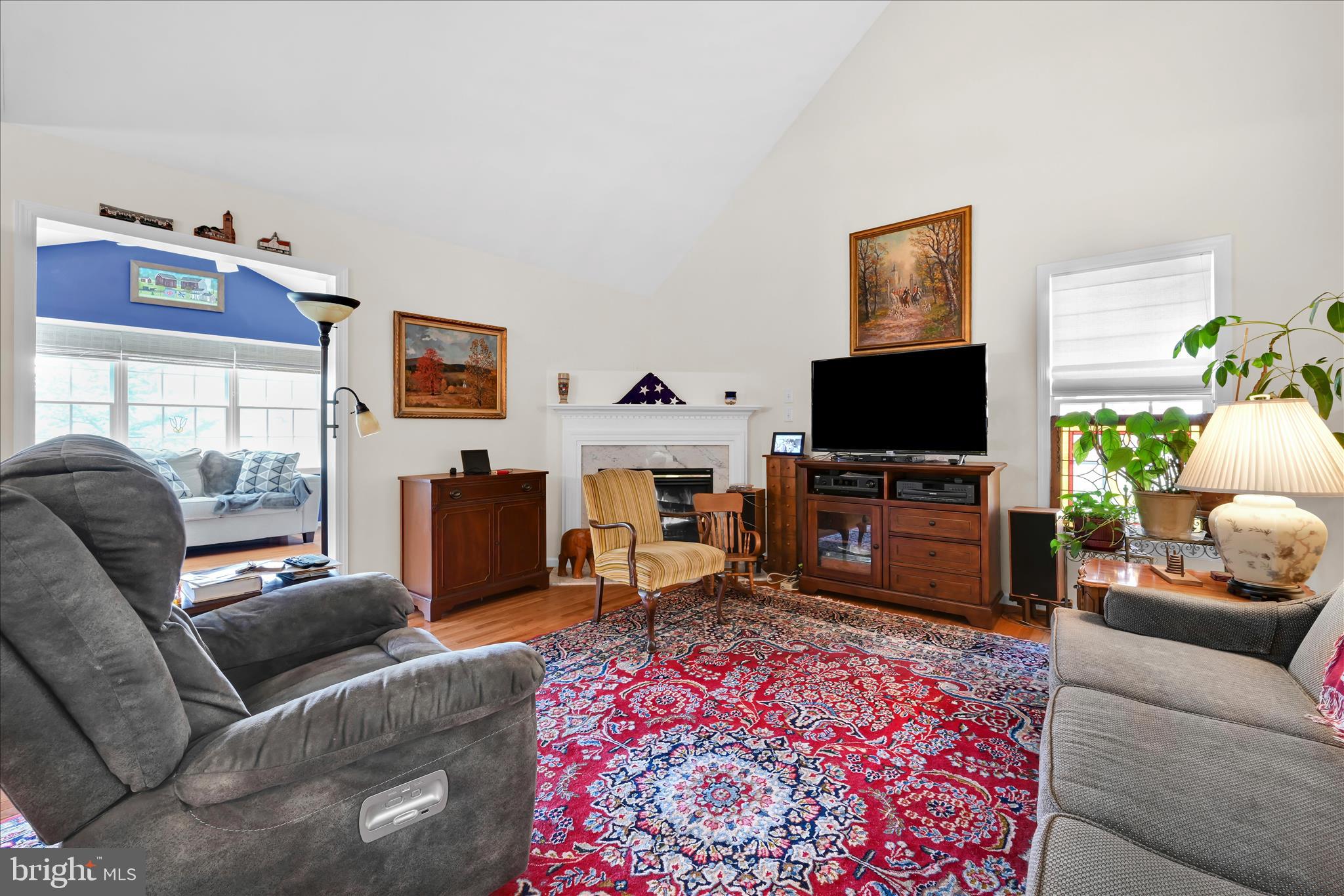 SUMMIT HILLS - Residential