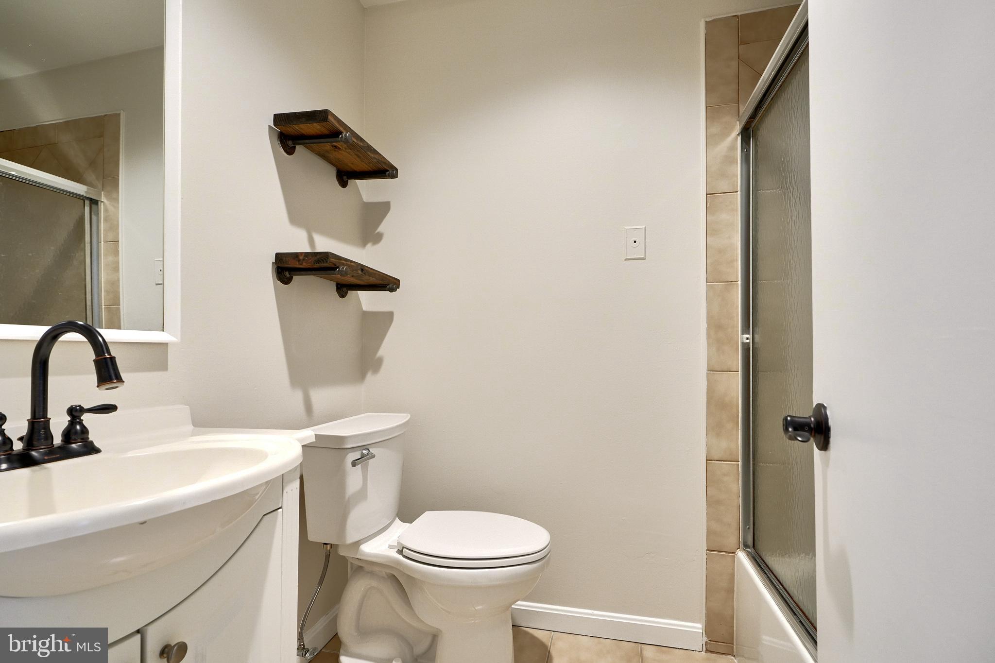 MOUNT VERNON - Residential Lease