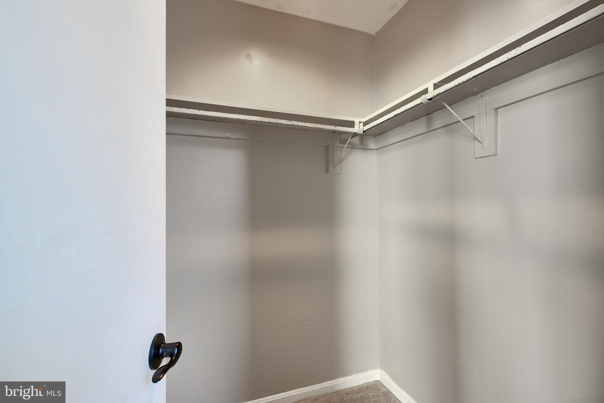 MOUNT VERNON - Residential Lease