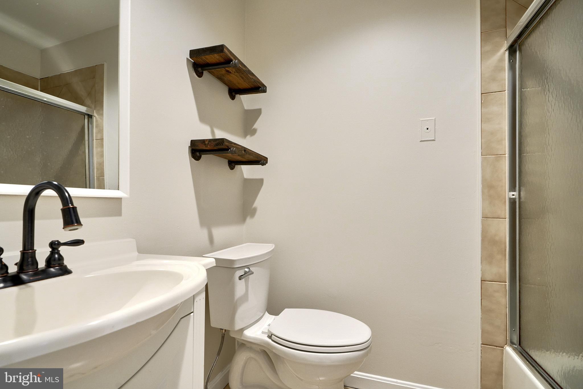 MOUNT VERNON - Residential Lease