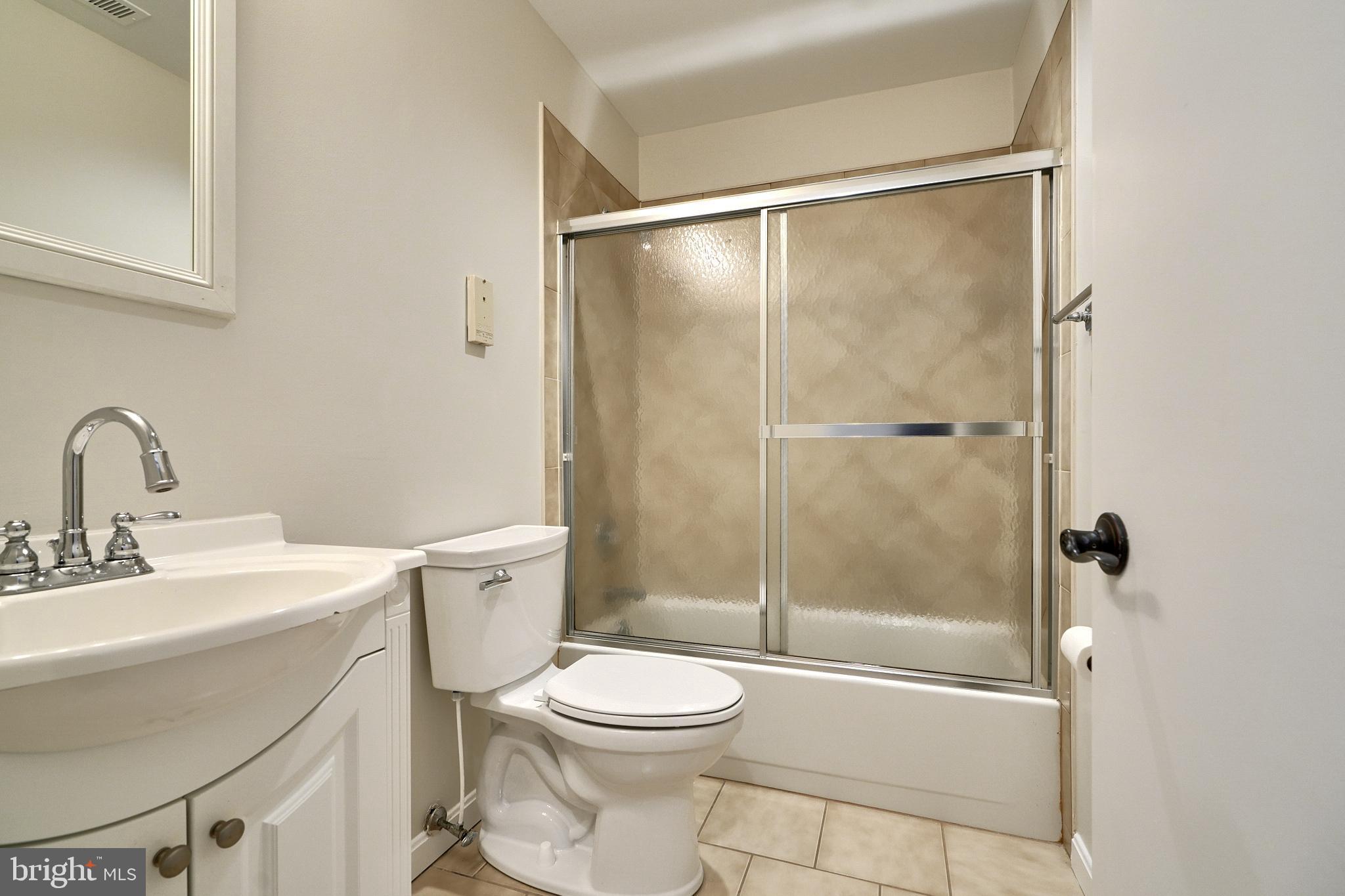 MOUNT VERNON - Residential Lease