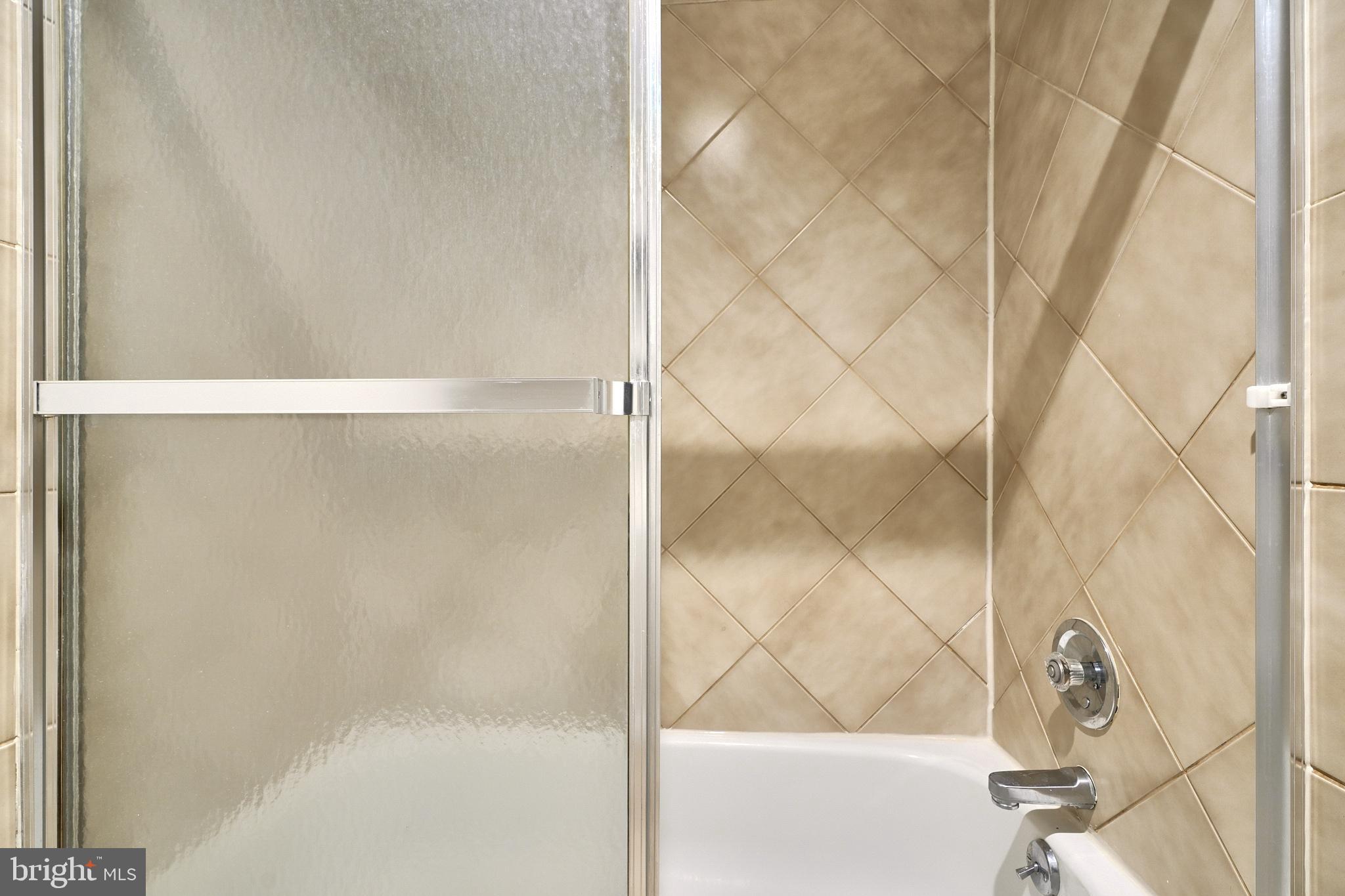 MOUNT VERNON - Residential Lease