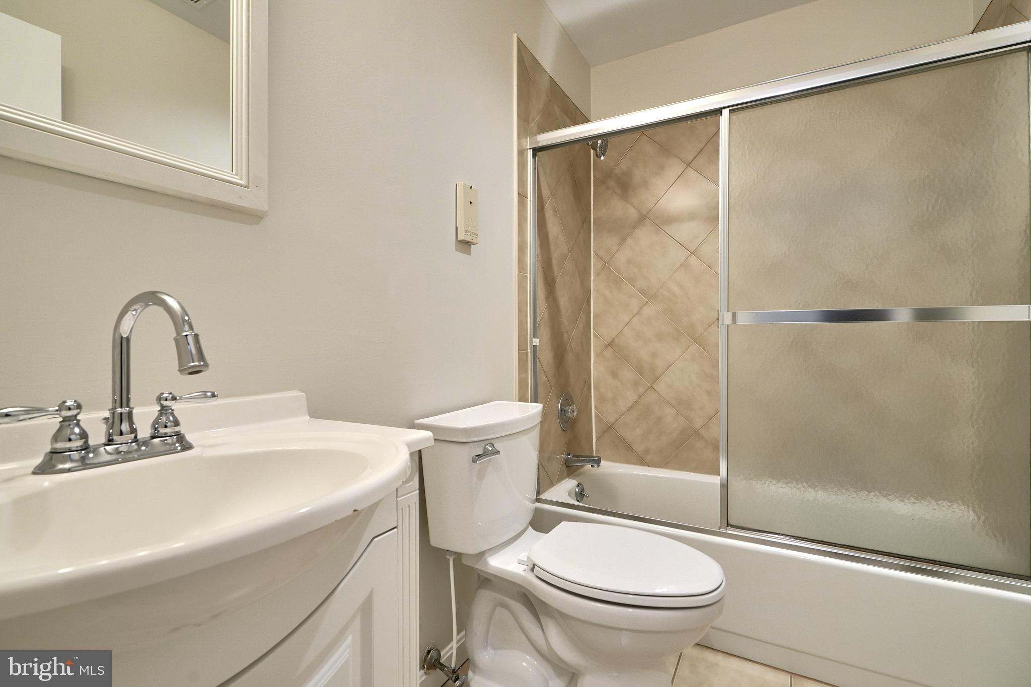 MOUNT VERNON - Residential Lease