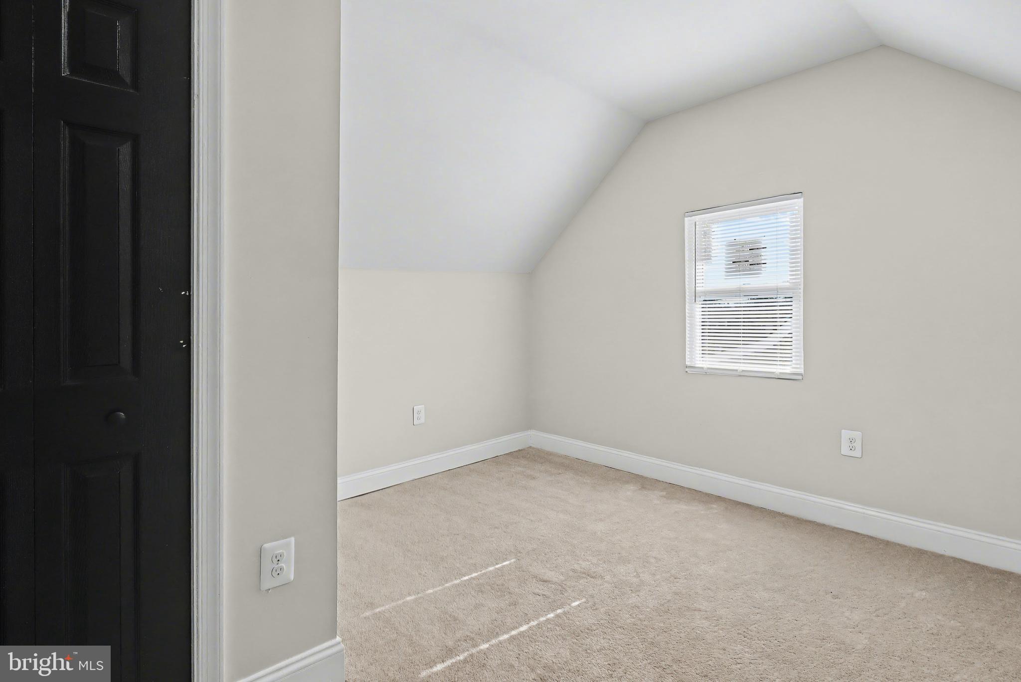 HOWARD PARK - Residential