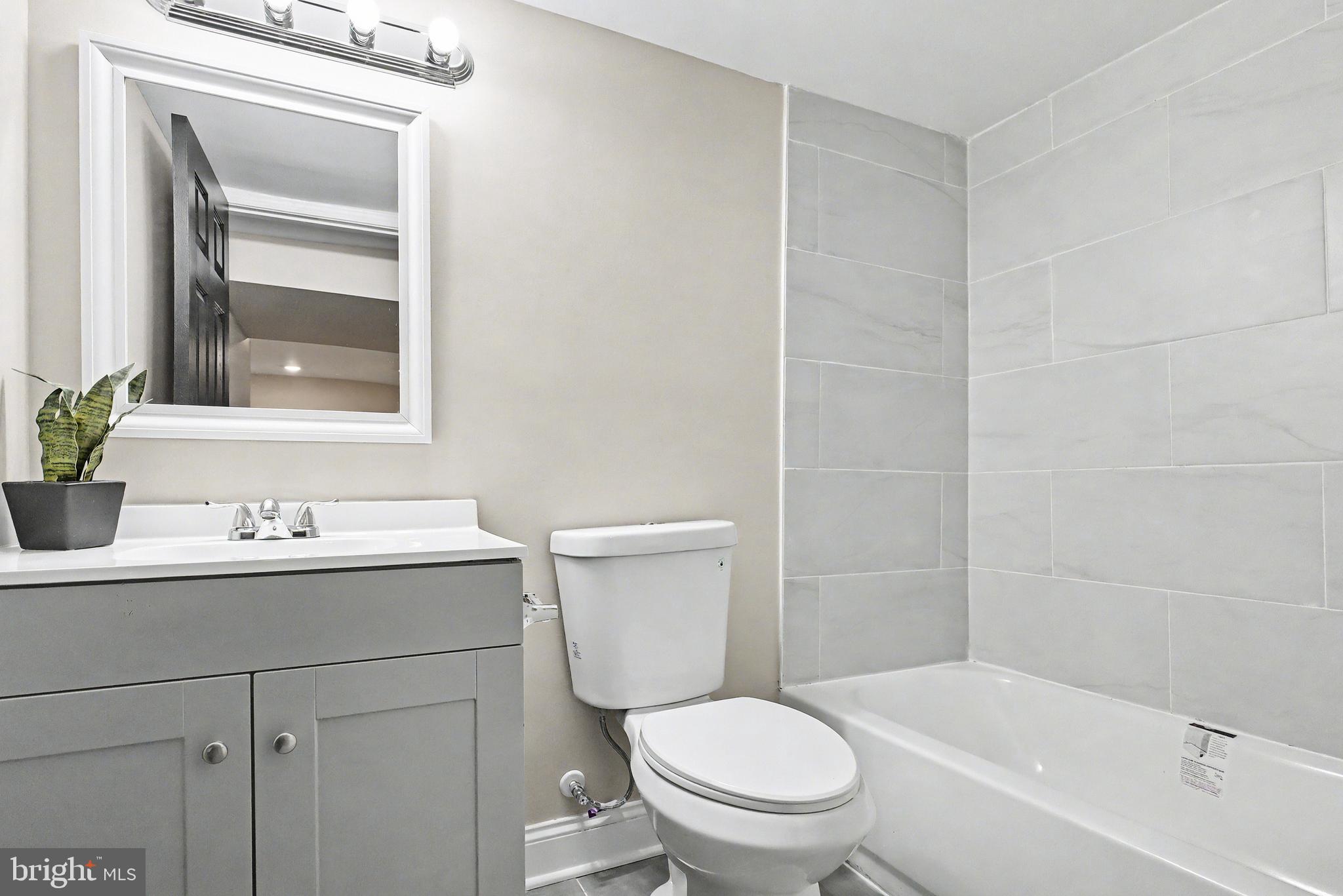 HOWARD PARK - Residential