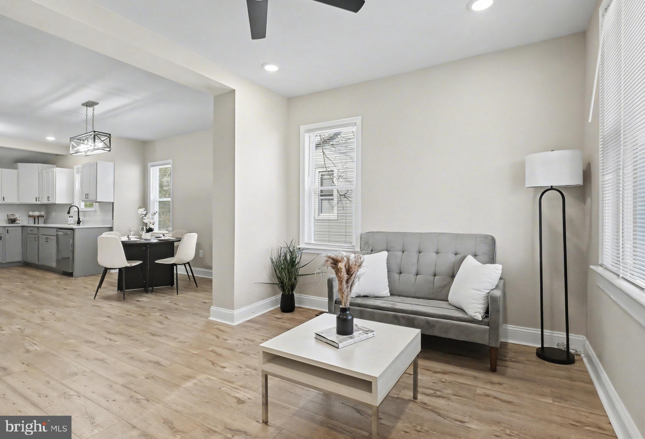 HOWARD PARK - Residential