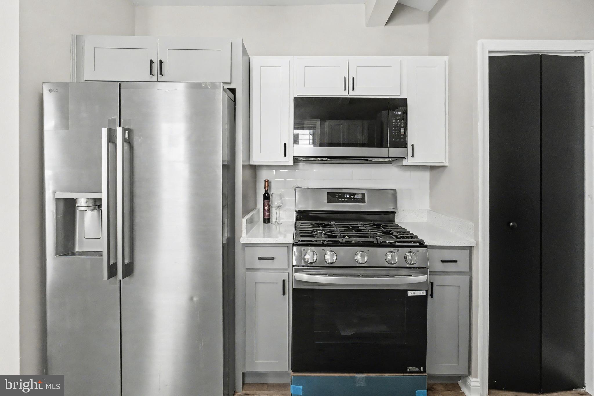 HOWARD PARK - Residential