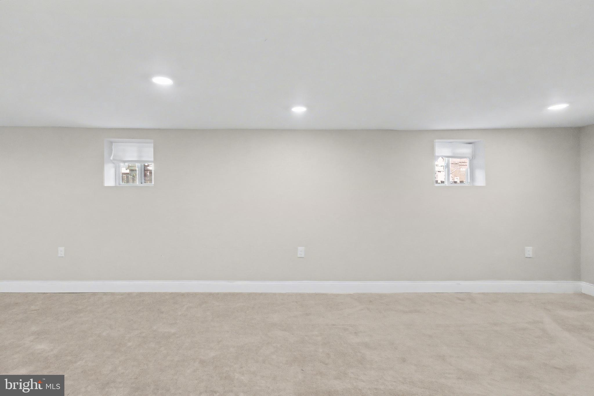 HOWARD PARK - Residential