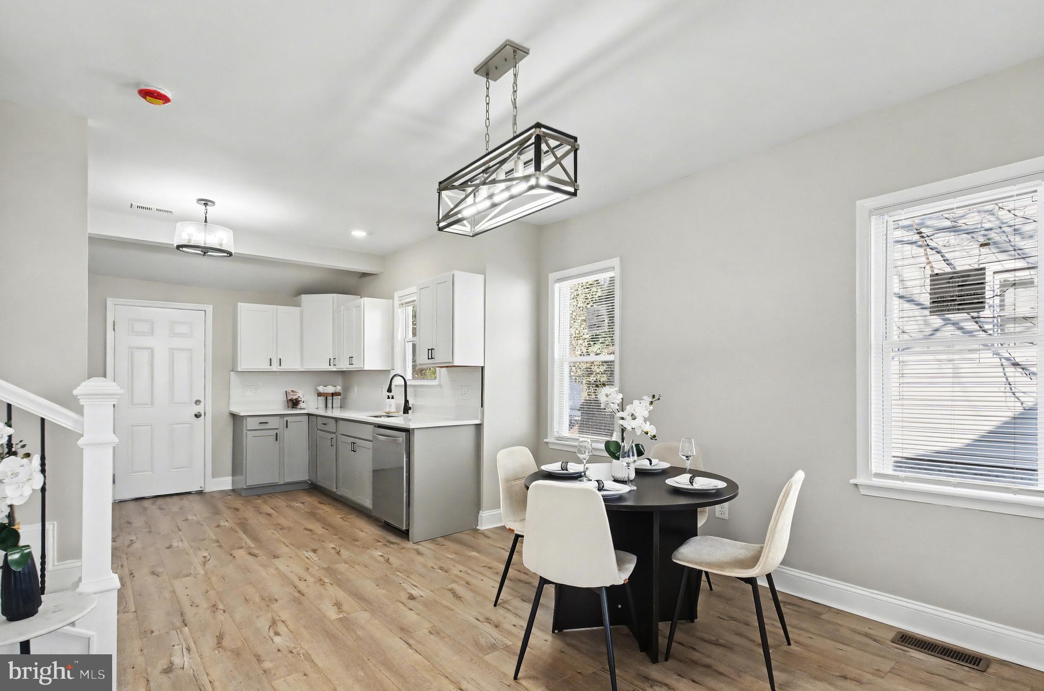 HOWARD PARK - Residential