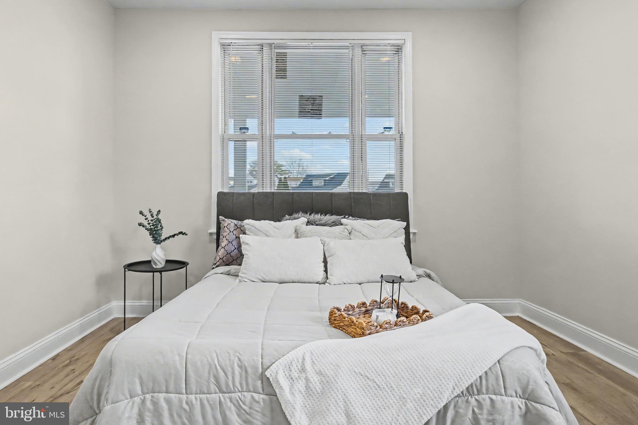 HOWARD PARK - Residential