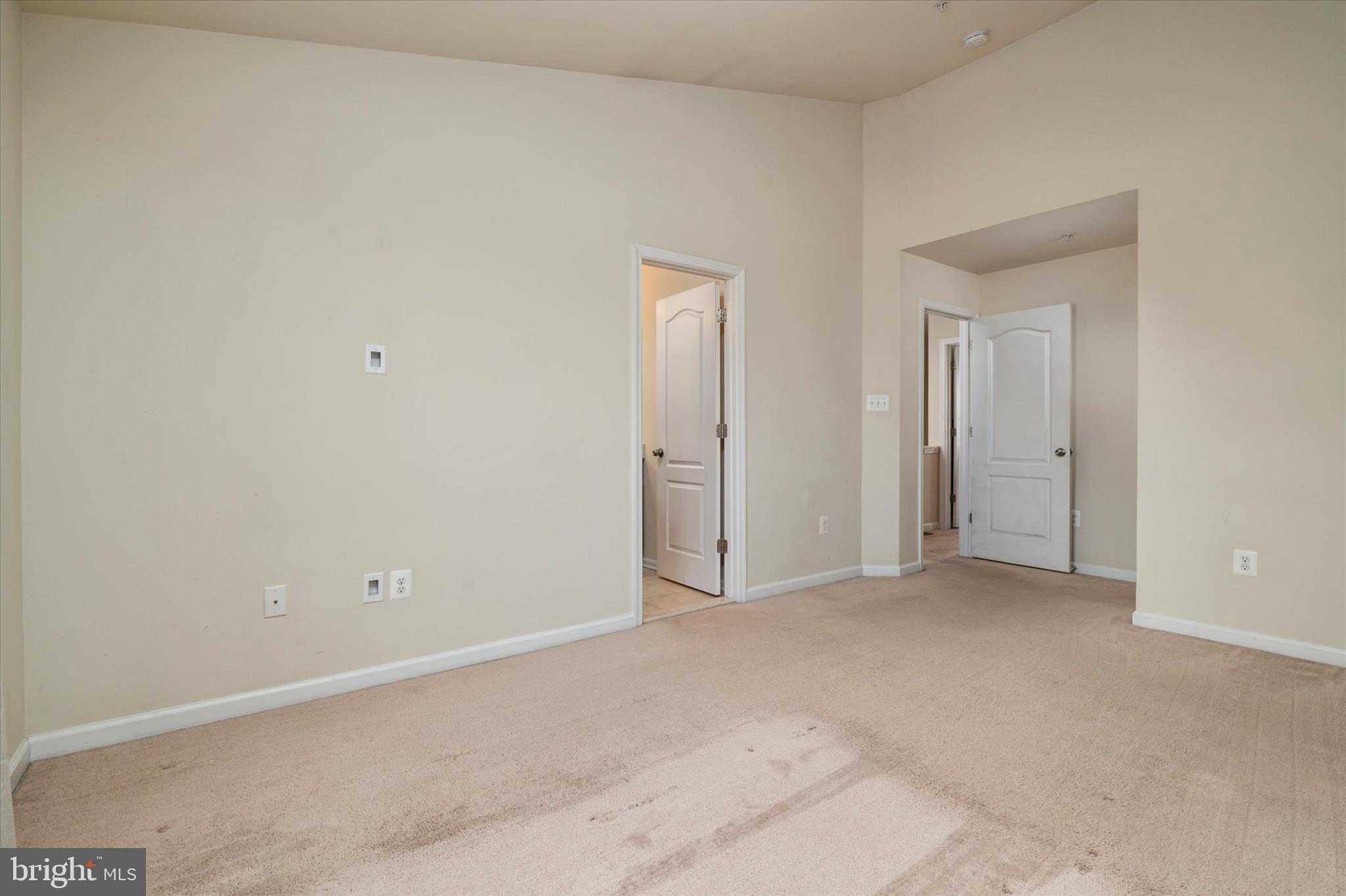 THE POINTE AT TANYARD SPRINGS - Residential