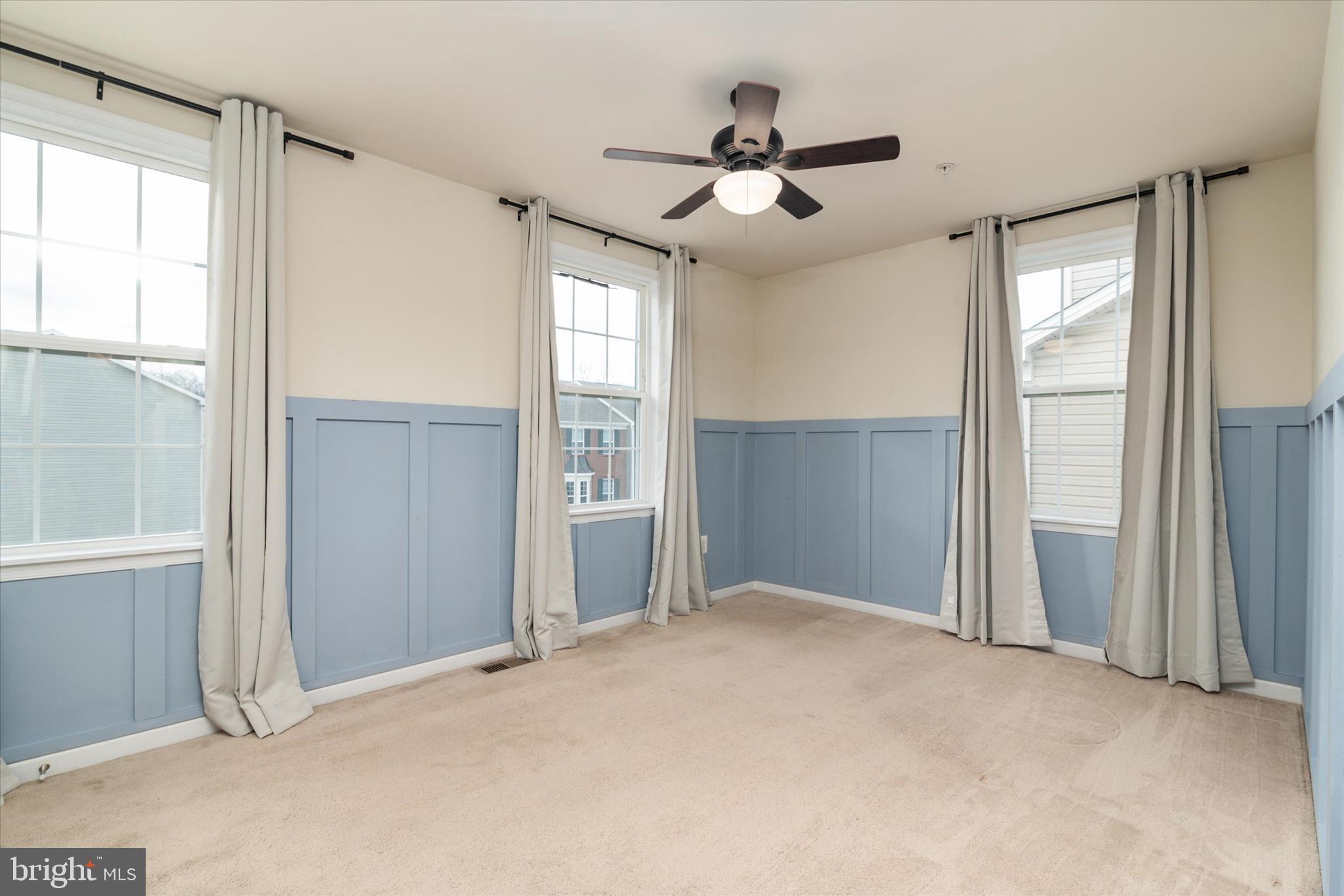 THE POINTE AT TANYARD SPRINGS - Residential