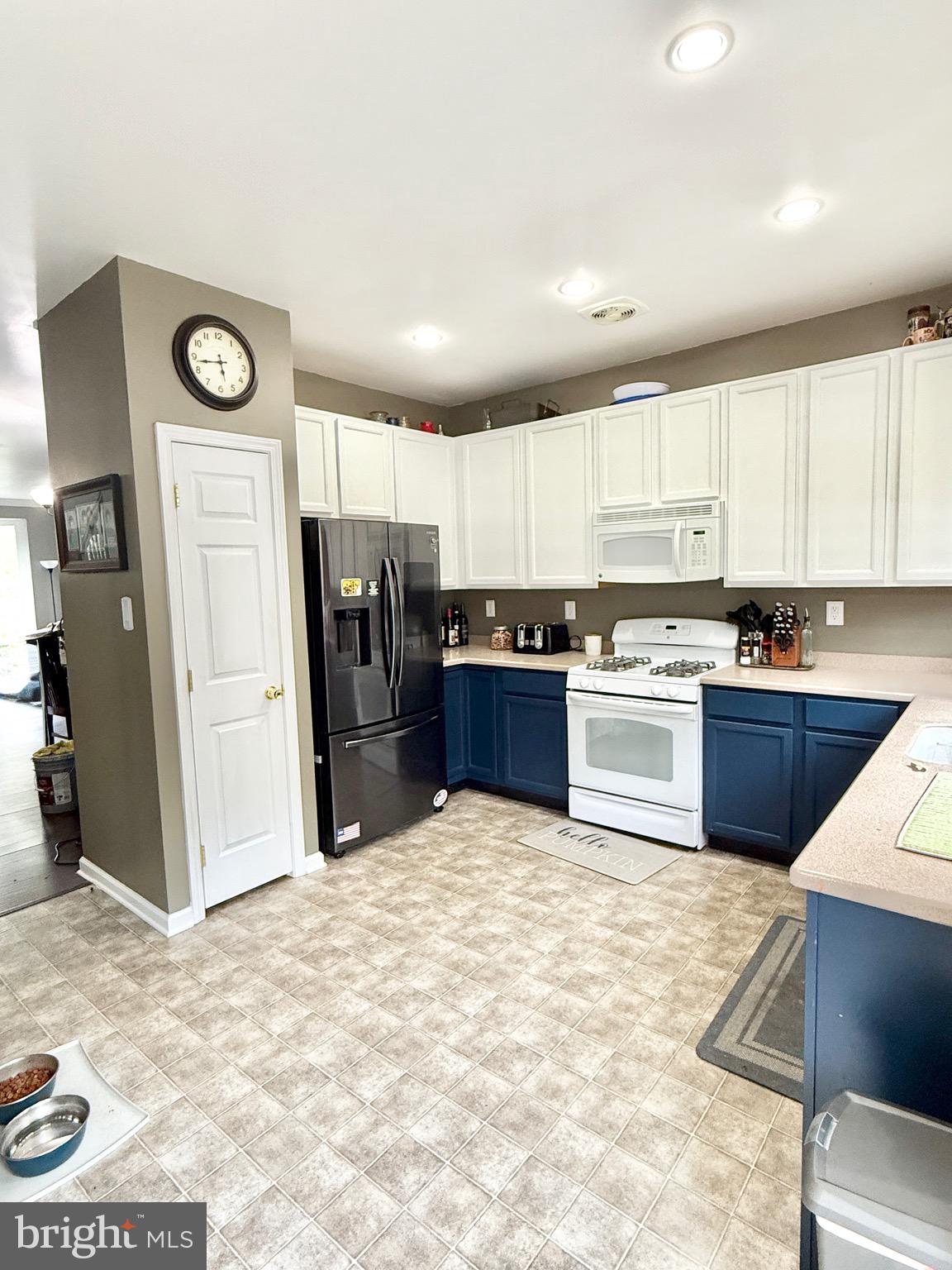 RIVER WALK AT ROYERS - Residential