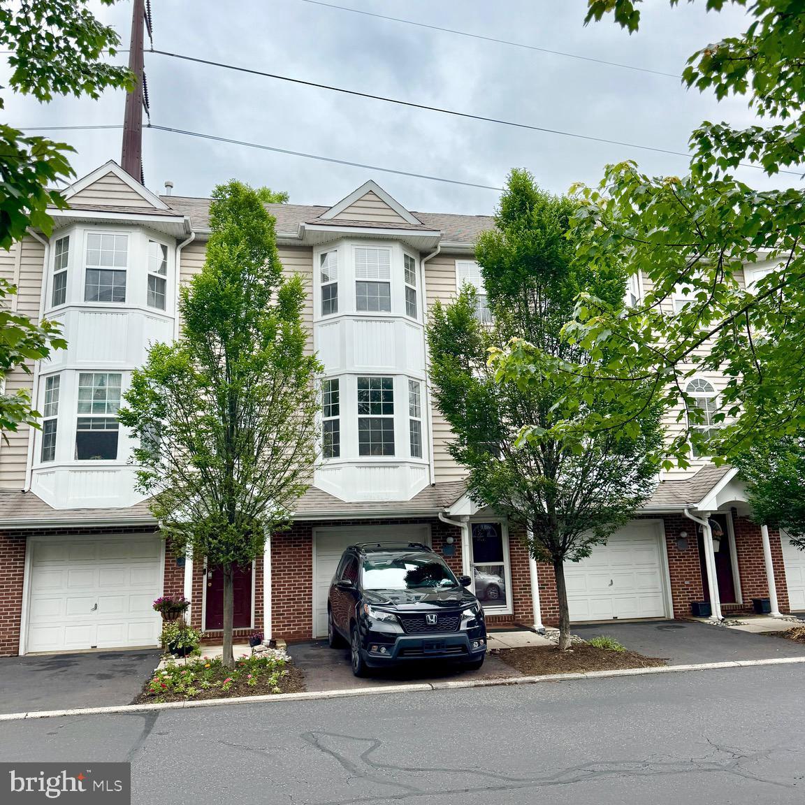 RIVER WALK AT ROYERS - Residential