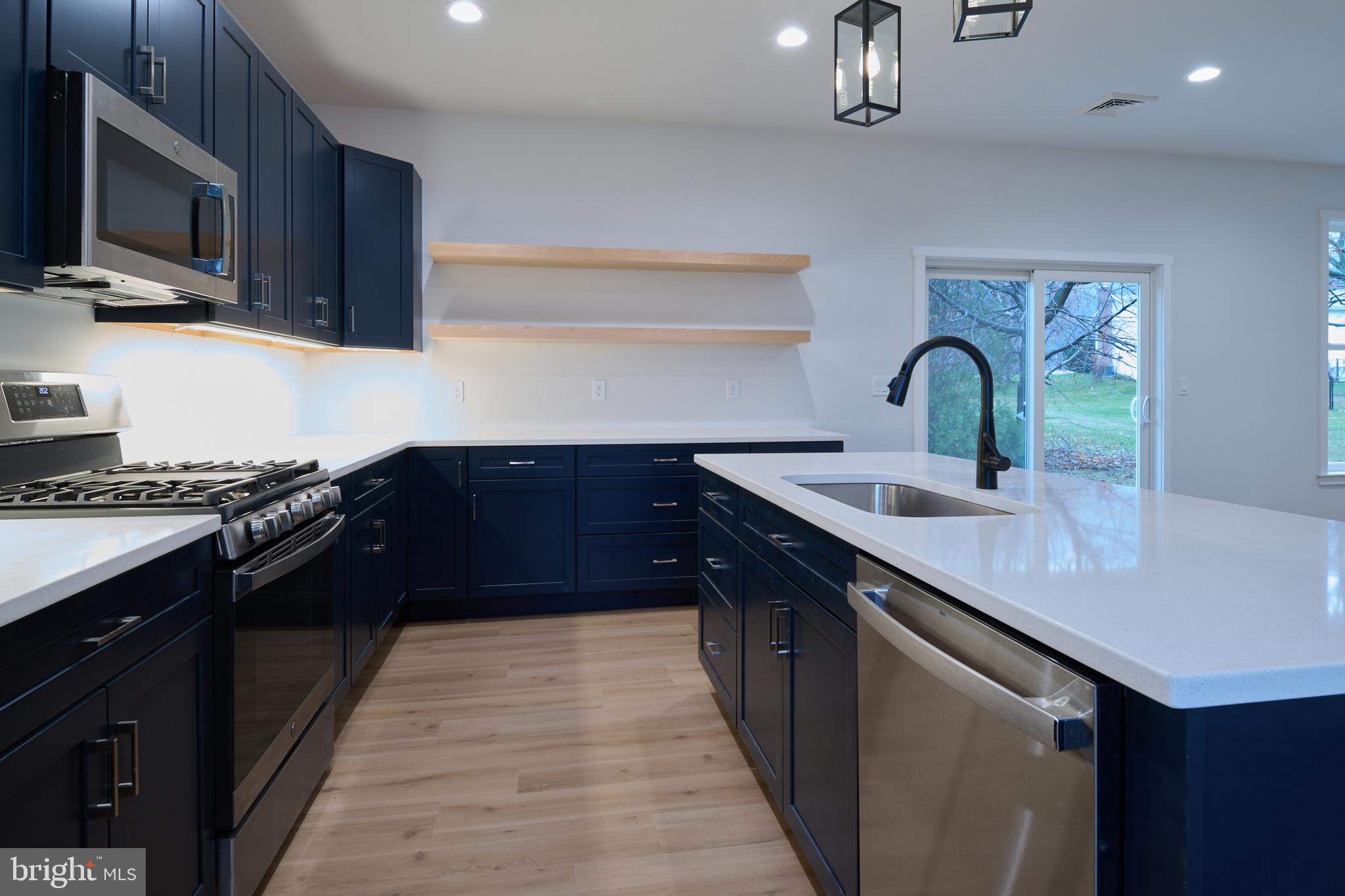 THE HORIZON AT BRUSH VALLEY - Residential