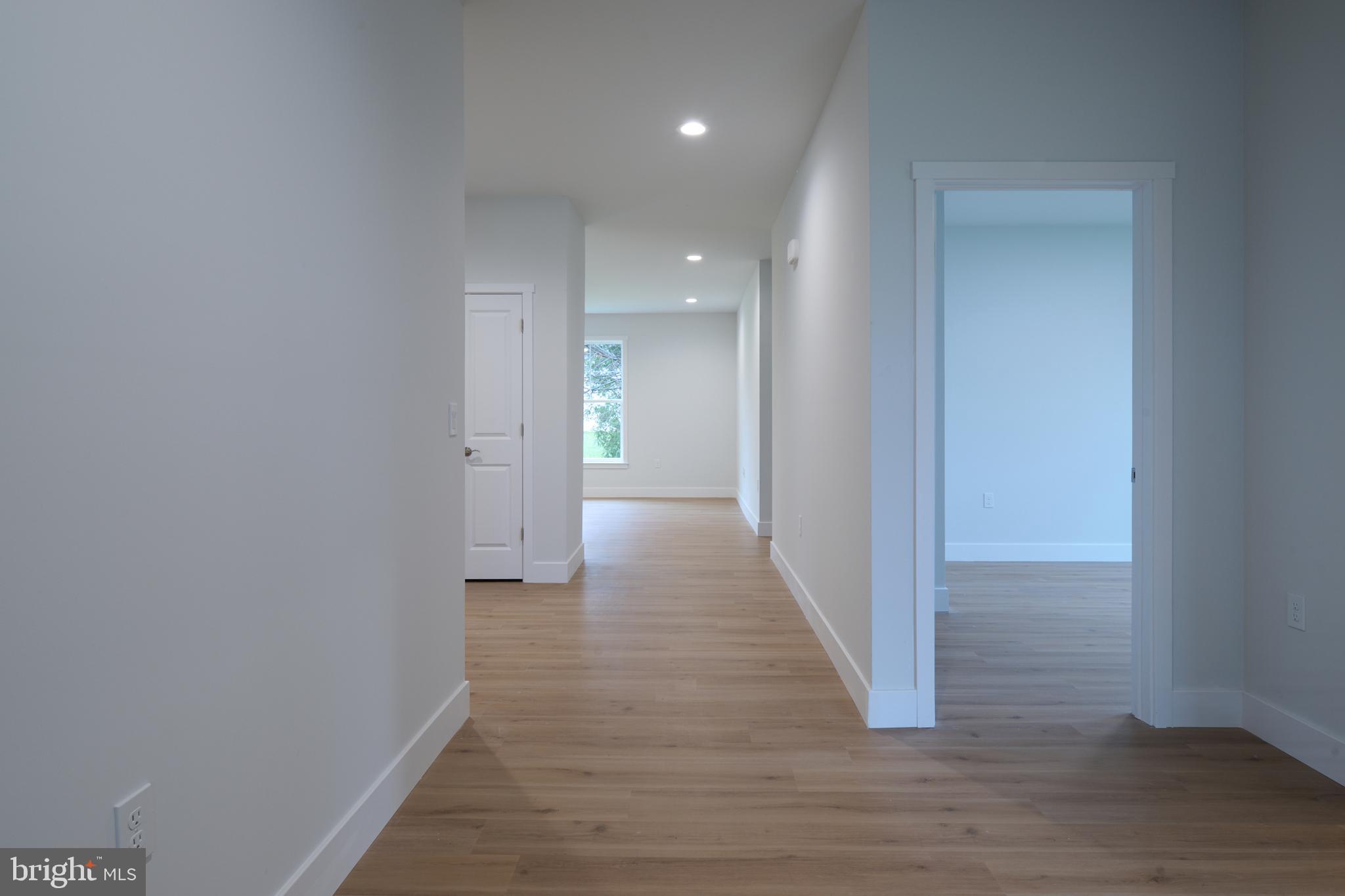 THE HORIZON AT BRUSH VALLEY - Residential