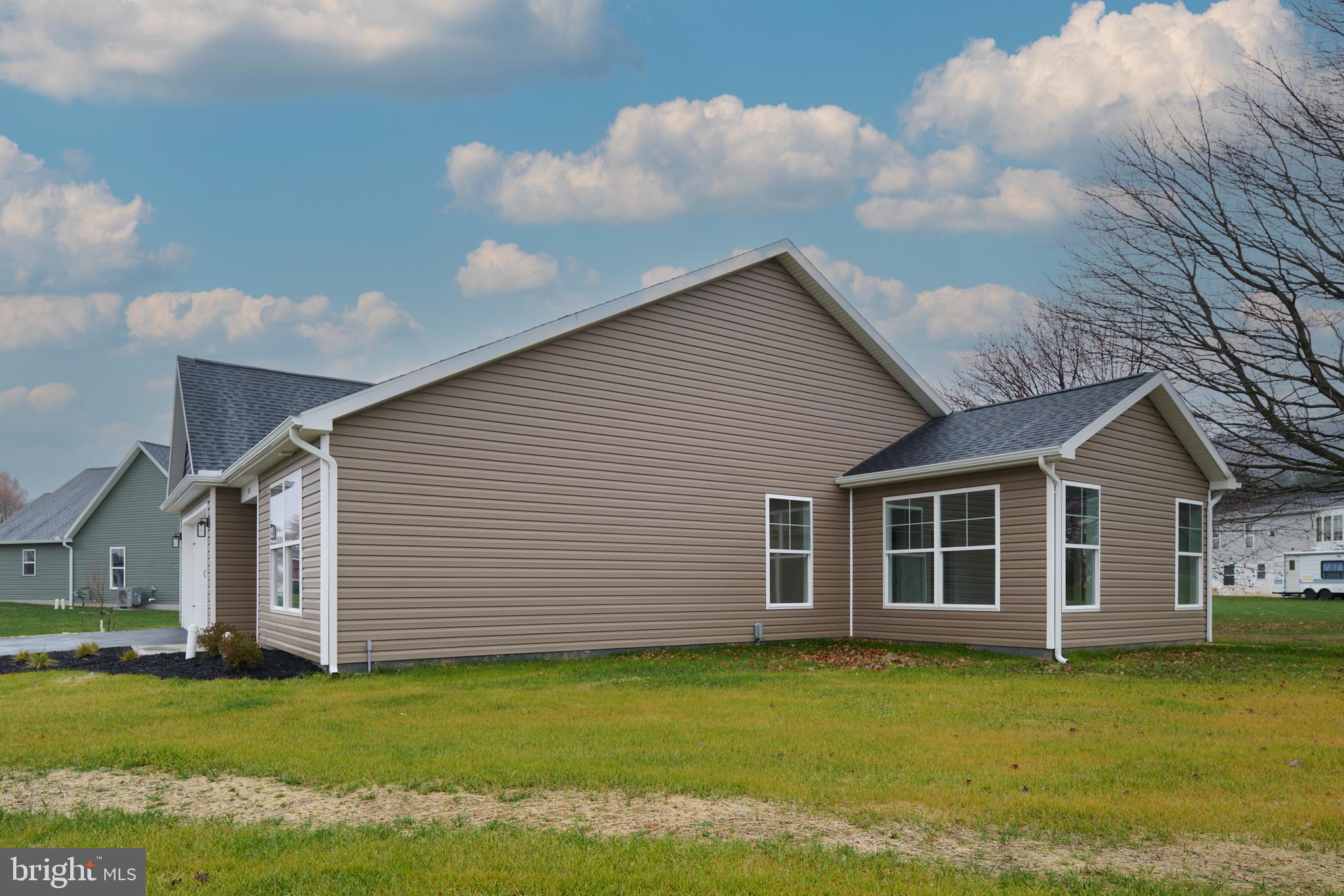 THE HORIZON AT BRUSH VALLEY - Residential