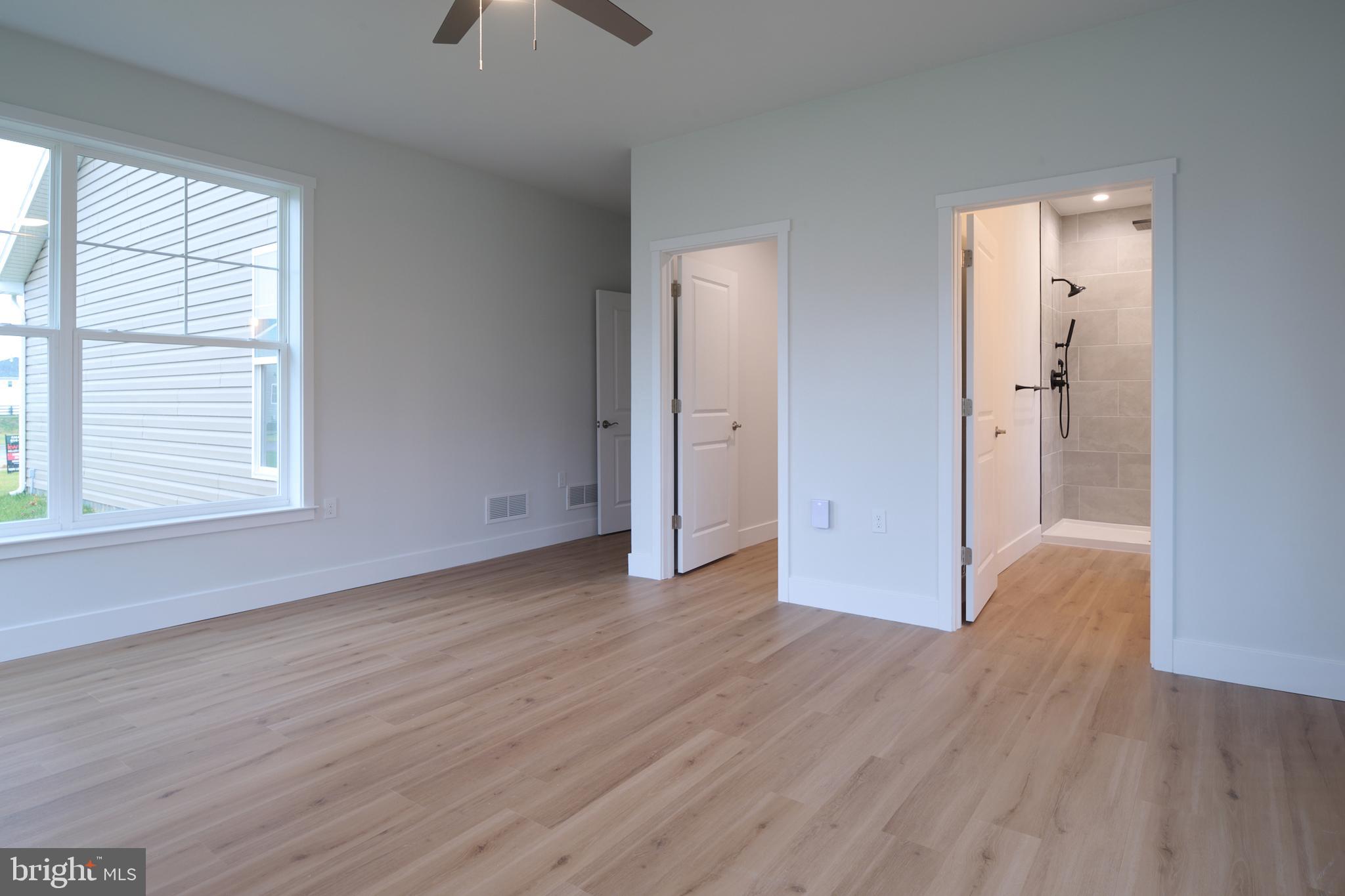 THE HORIZON AT BRUSH VALLEY - Residential