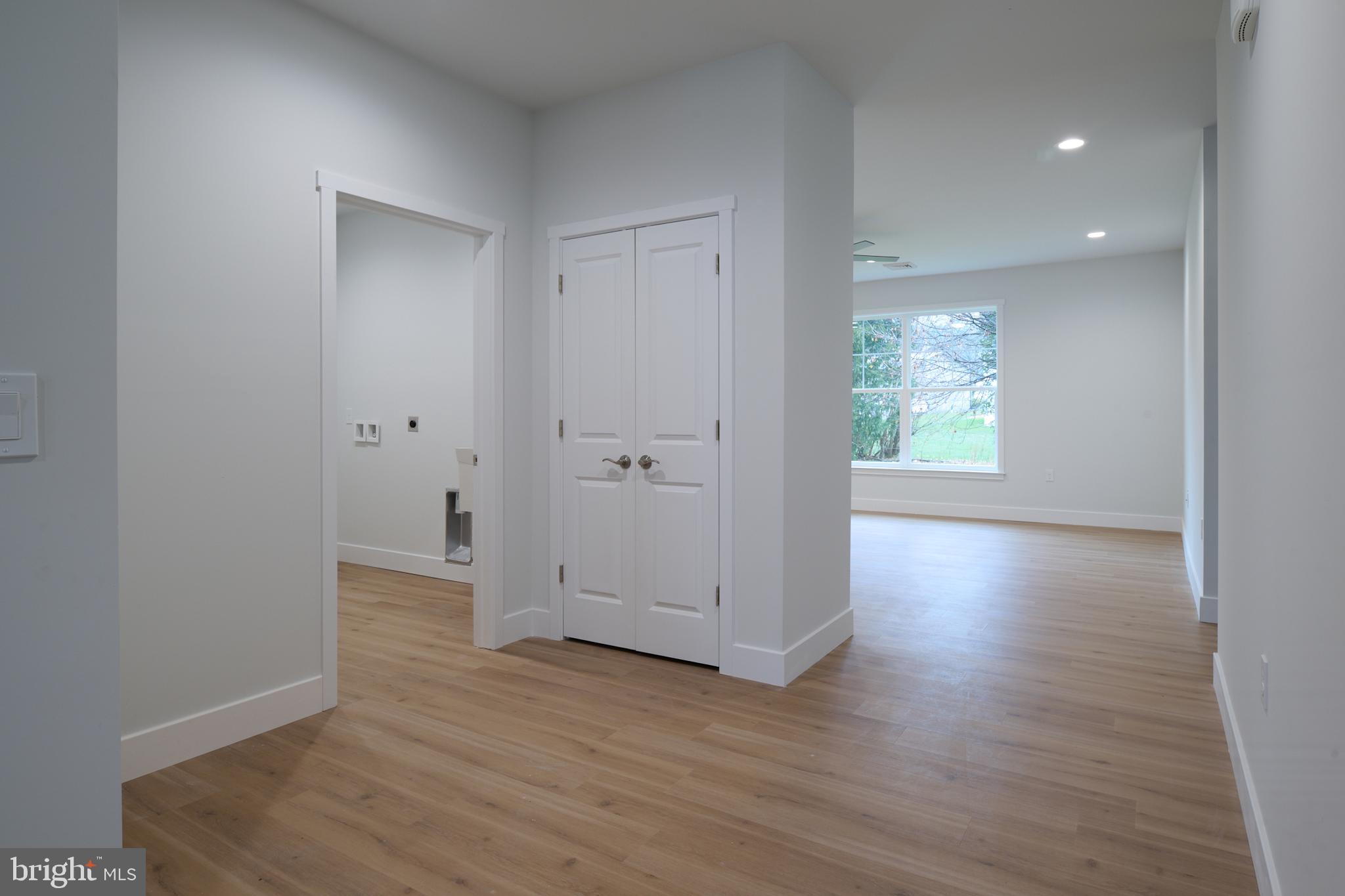 THE HORIZON AT BRUSH VALLEY - Residential