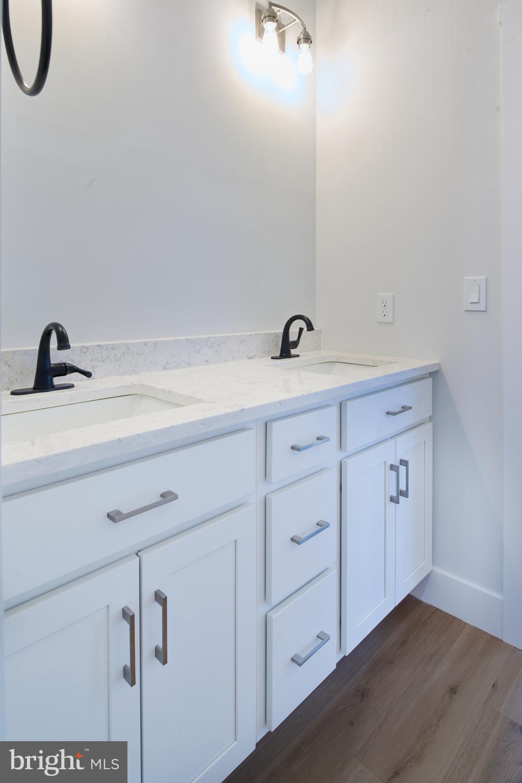 THE HORIZON AT BRUSH VALLEY - Residential