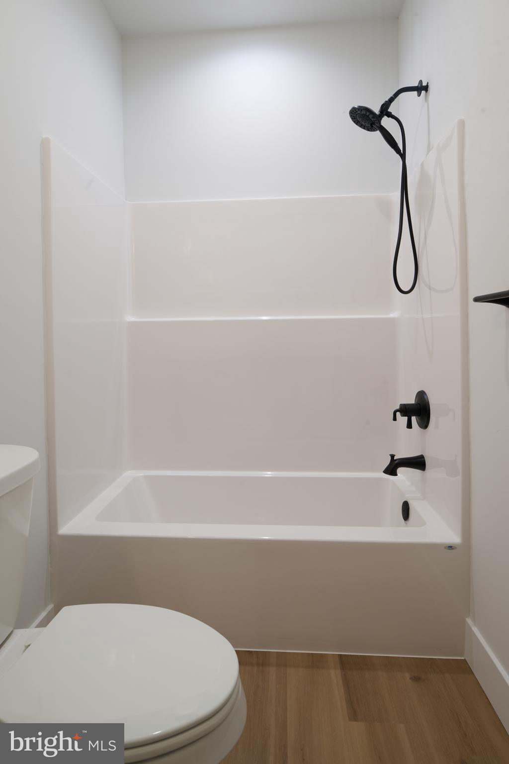 THE HORIZON AT BRUSH VALLEY - Residential