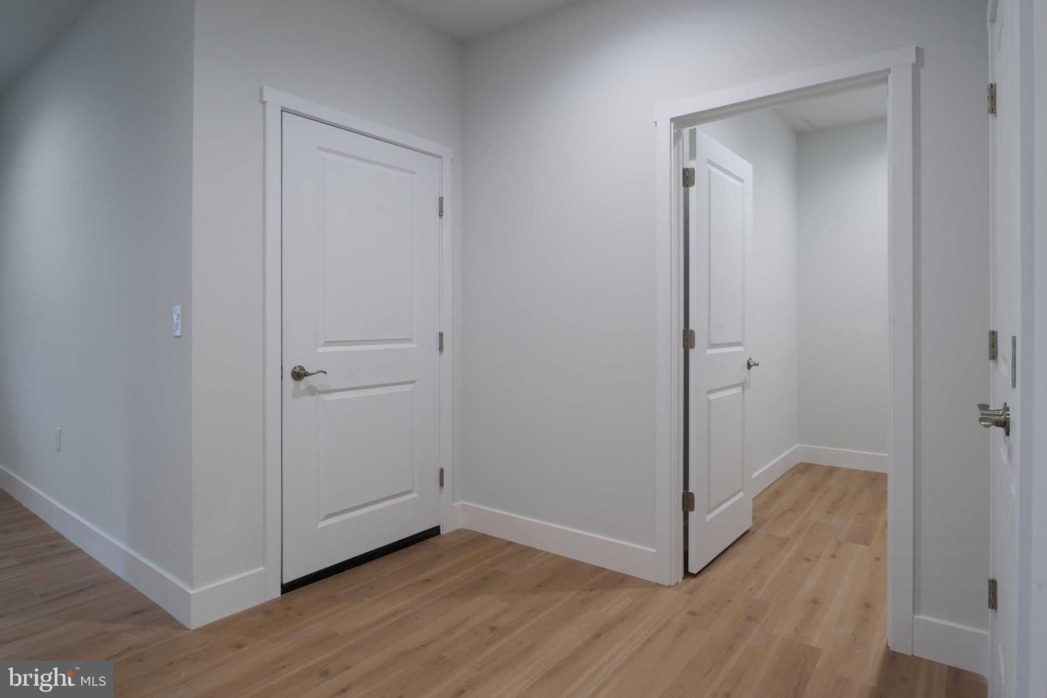 THE HORIZON AT BRUSH VALLEY - Residential