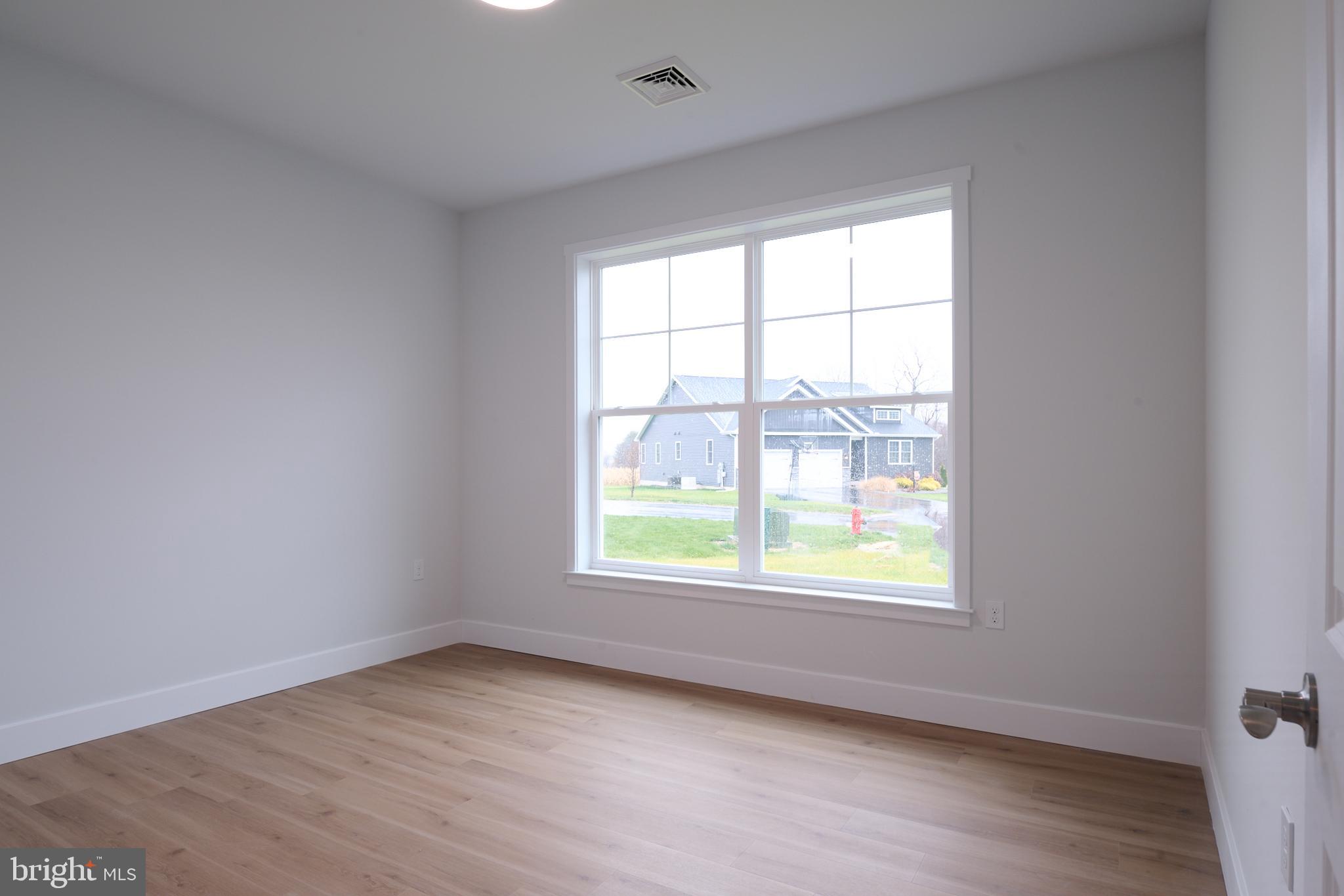 THE HORIZON AT BRUSH VALLEY - Residential