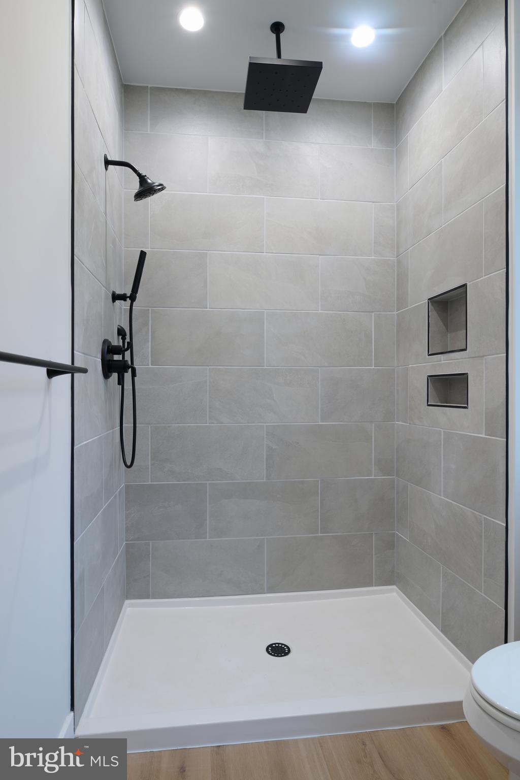 THE HORIZON AT BRUSH VALLEY - Residential