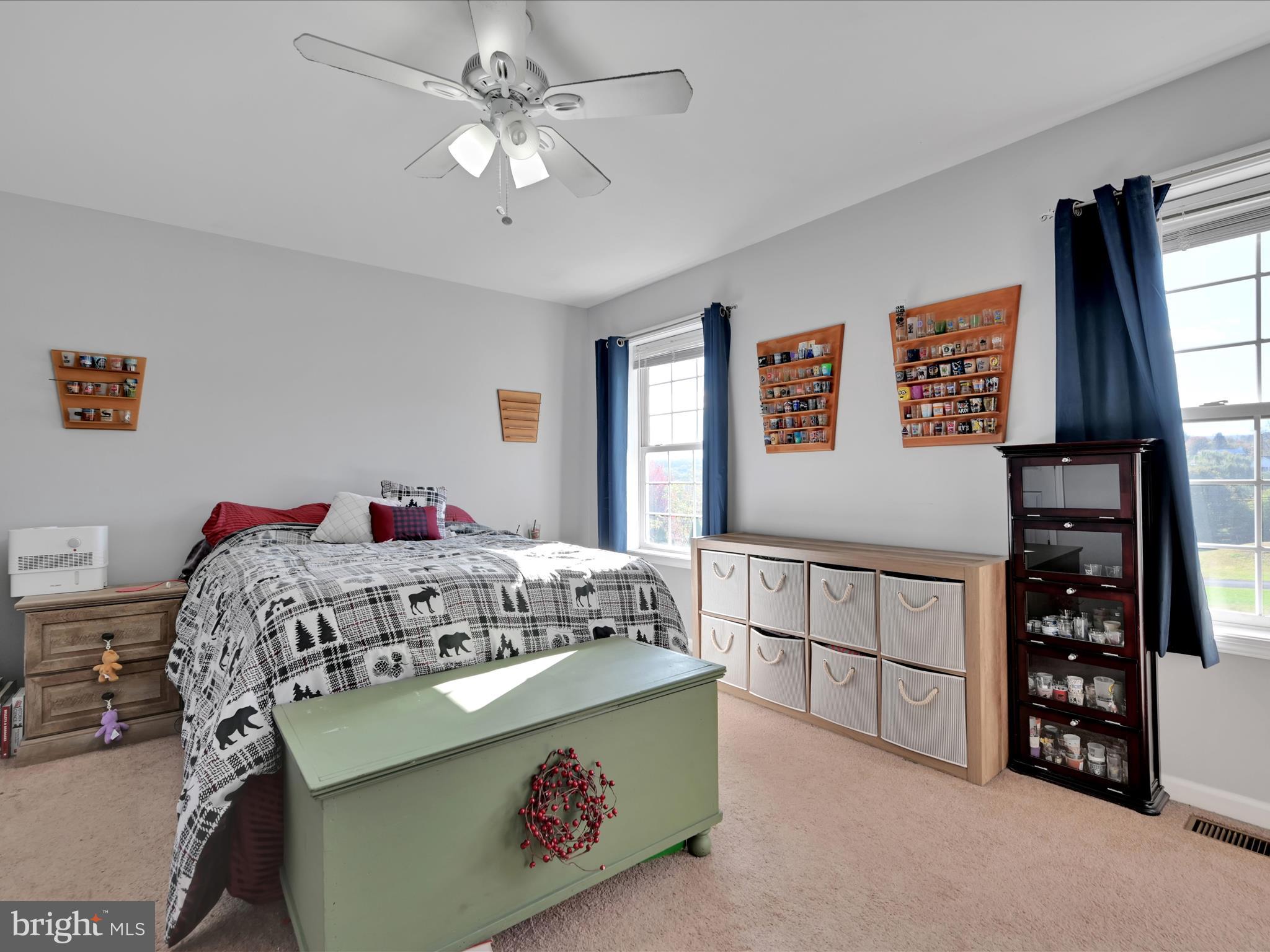 LAKE WYNONAH - Residential