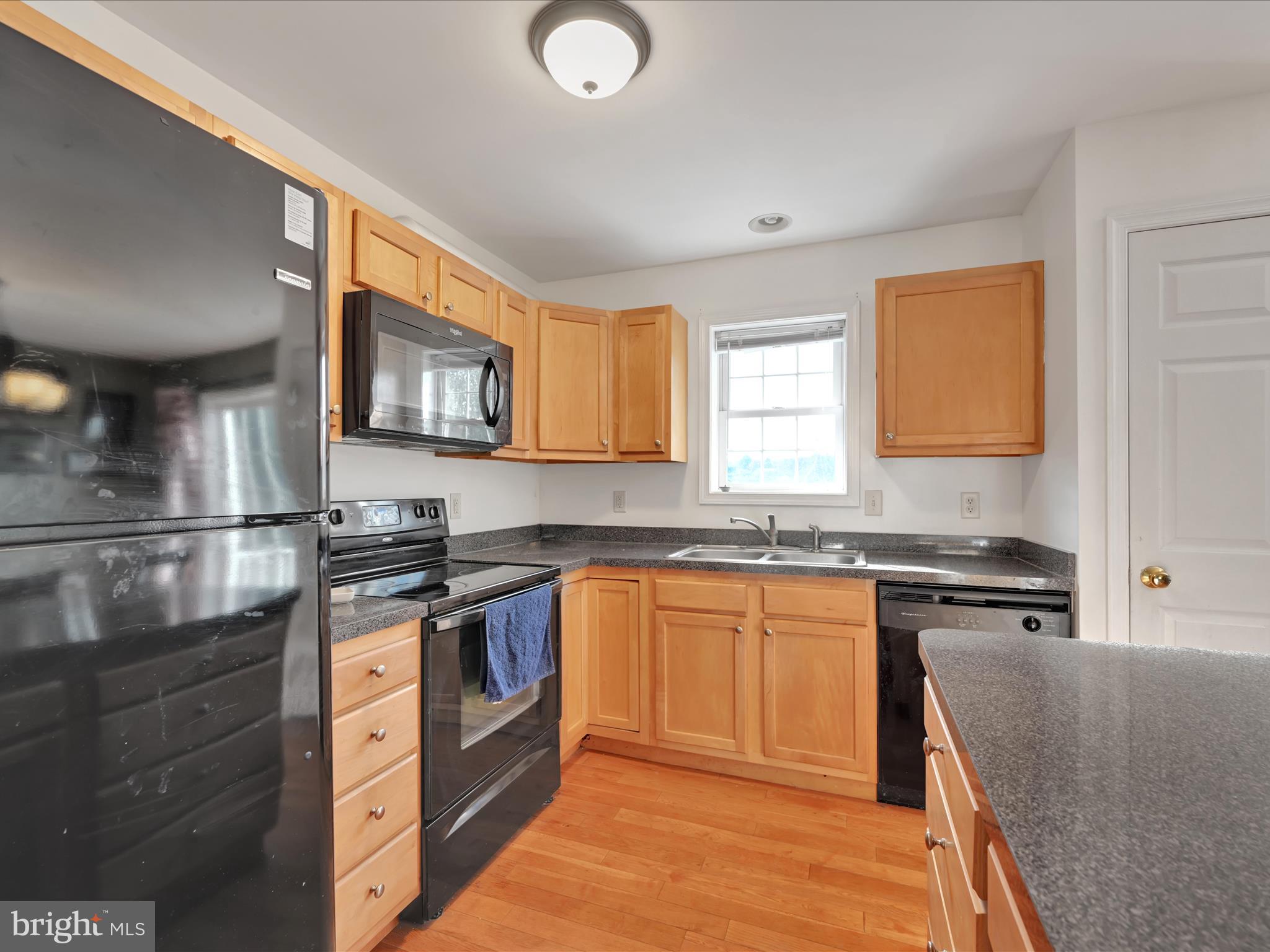 LAKE WYNONAH - Residential