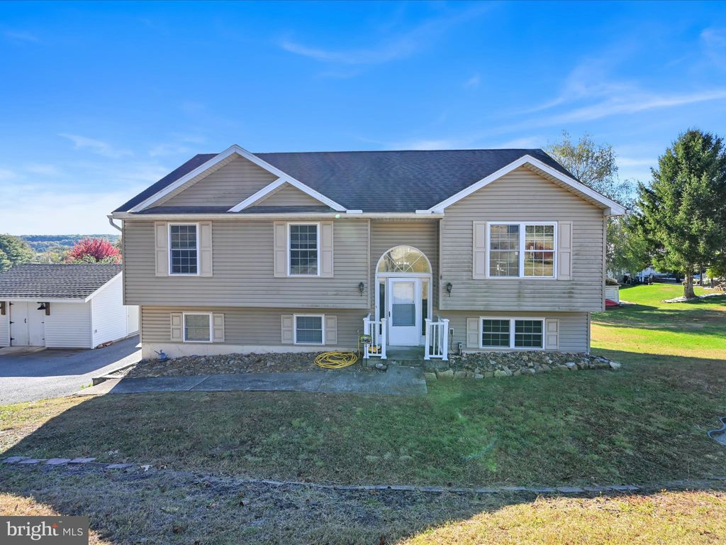 Photo of 1708 Sitting Bull Drive, AUBURN, PA 17922 (MLS # PASK2024002)