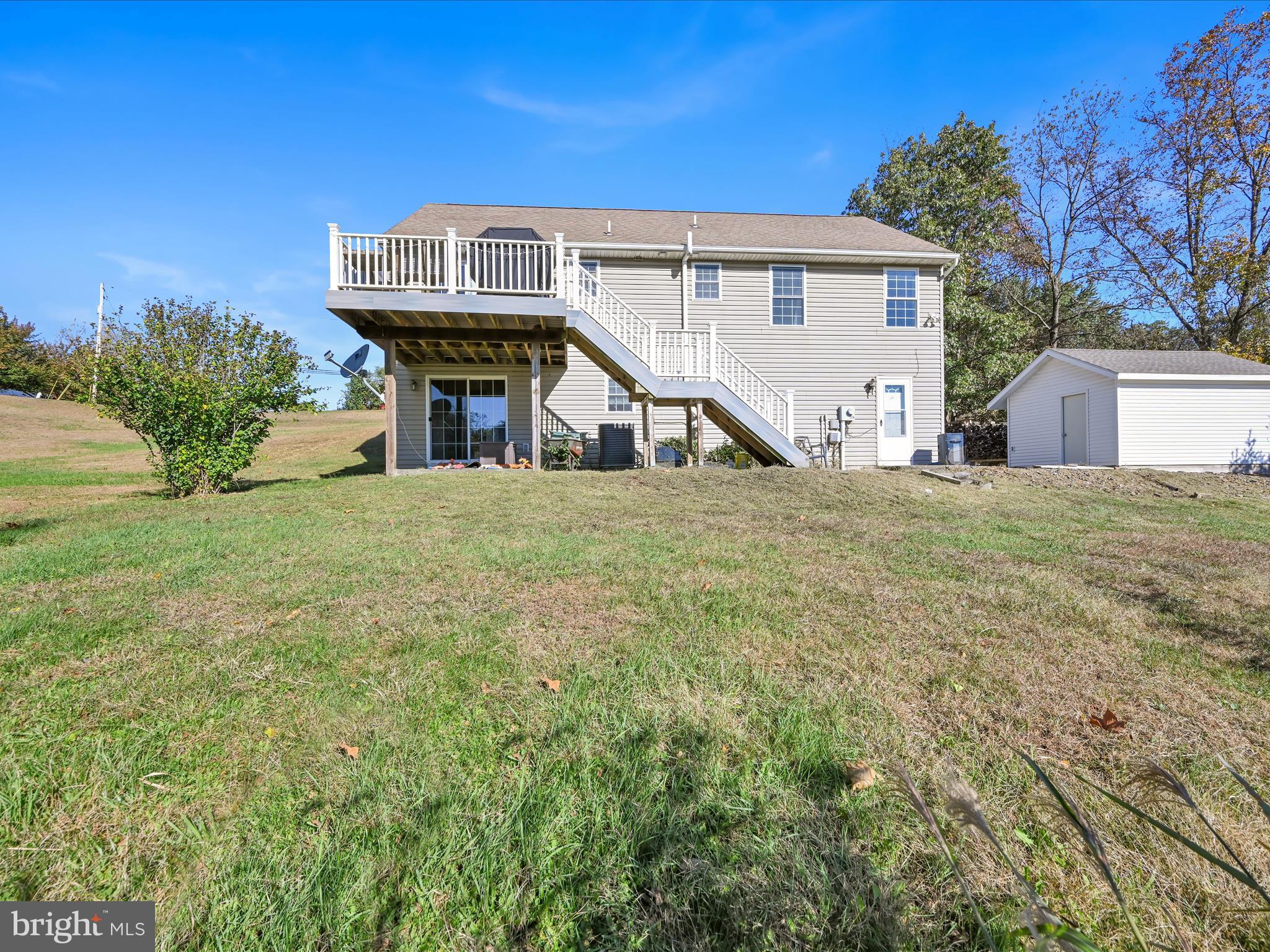 LAKE WYNONAH - Residential