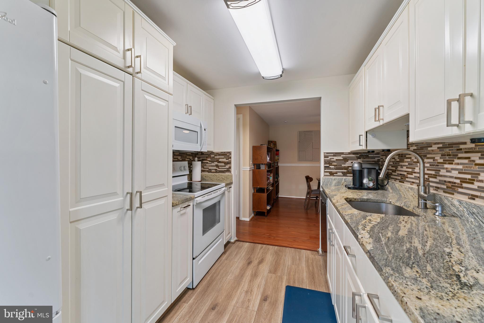 18040 CHALET DRIVE 15-201