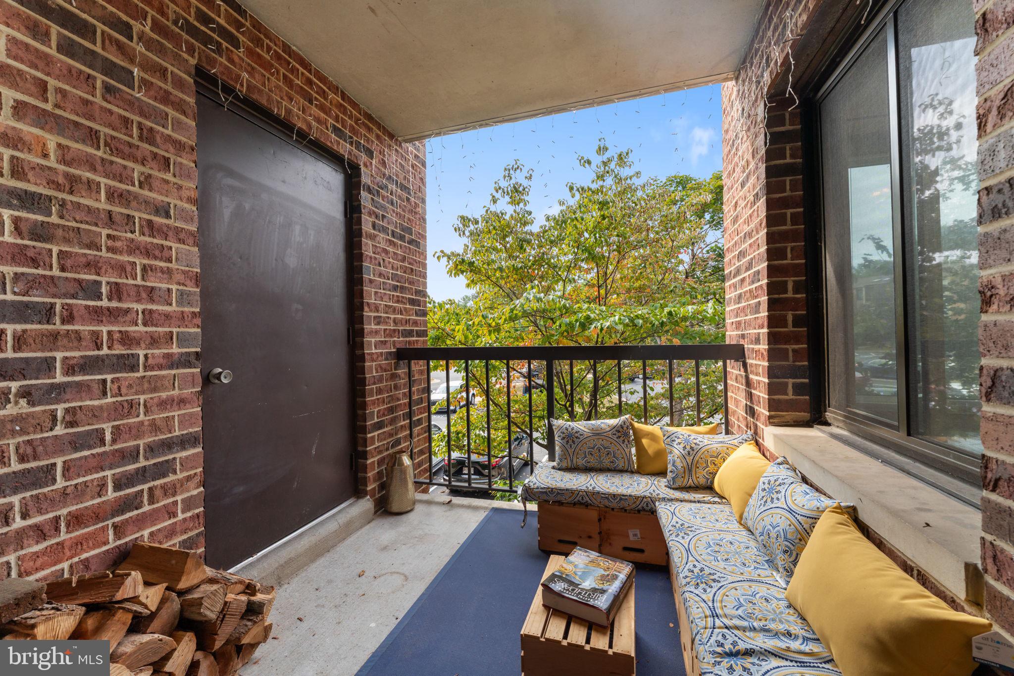18040 CHALET DRIVE 15-201