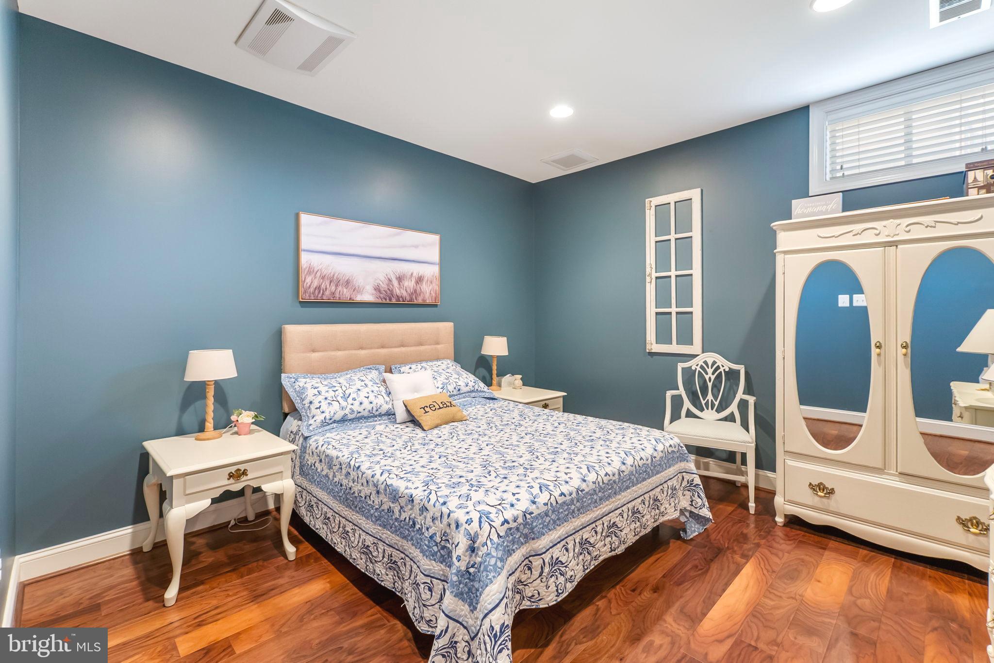 BRIGHTWELL CROSSING - Residential