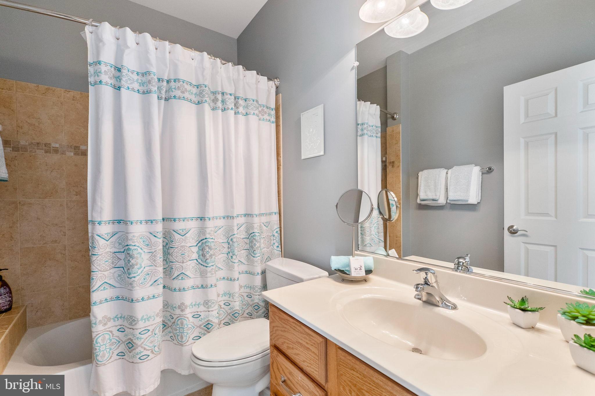 BRIGHTWELL CROSSING - Residential