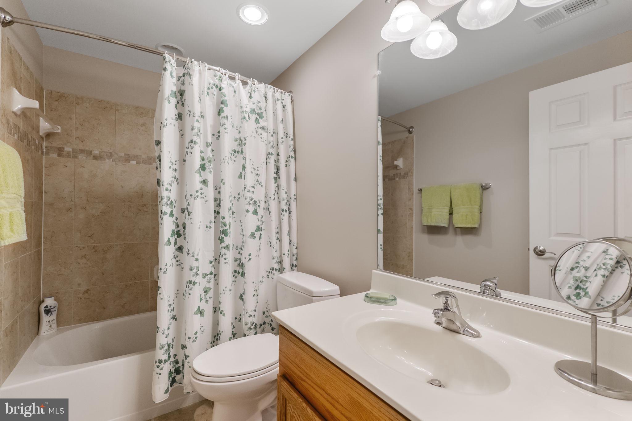 BRIGHTWELL CROSSING - Residential