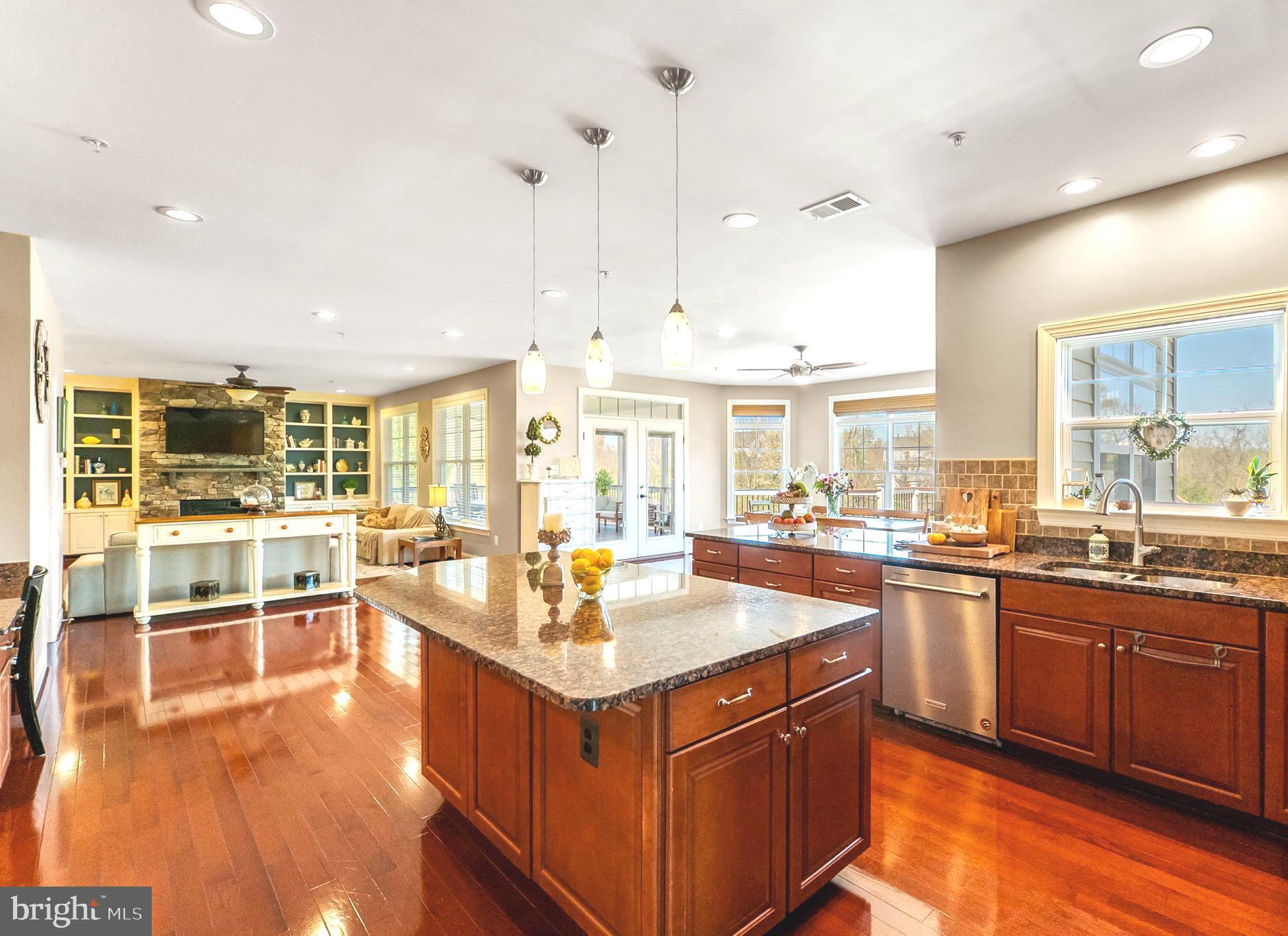 BRIGHTWELL CROSSING - Residential