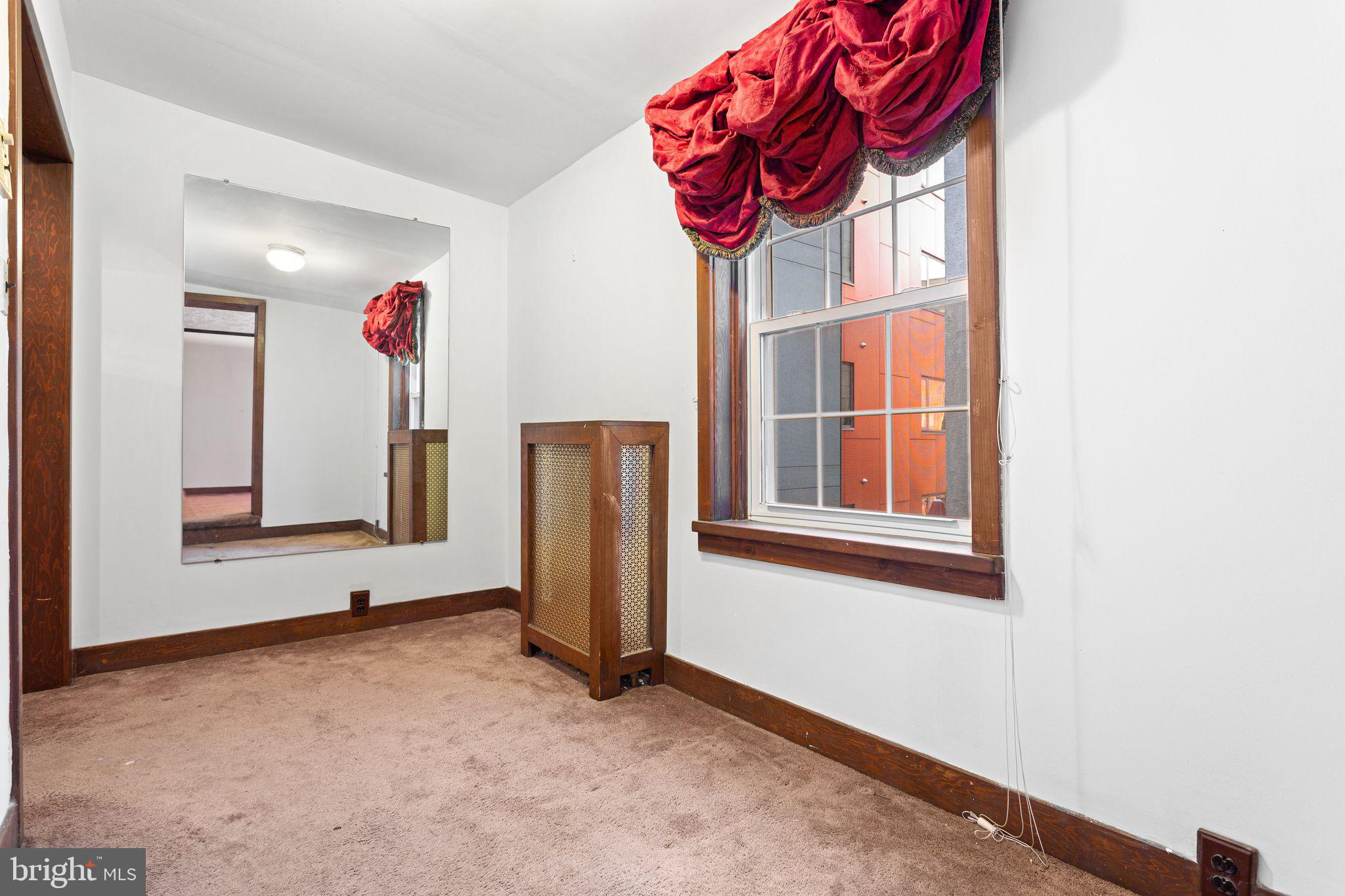 OLD CITY - Residential