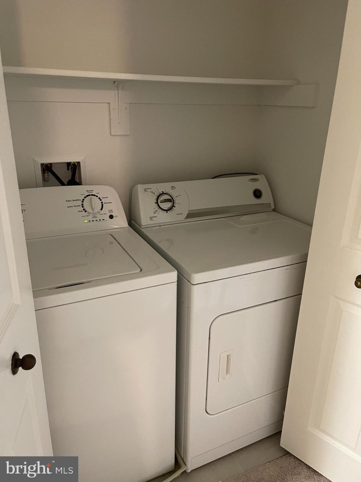 CLIPPER CAY - Residential Lease