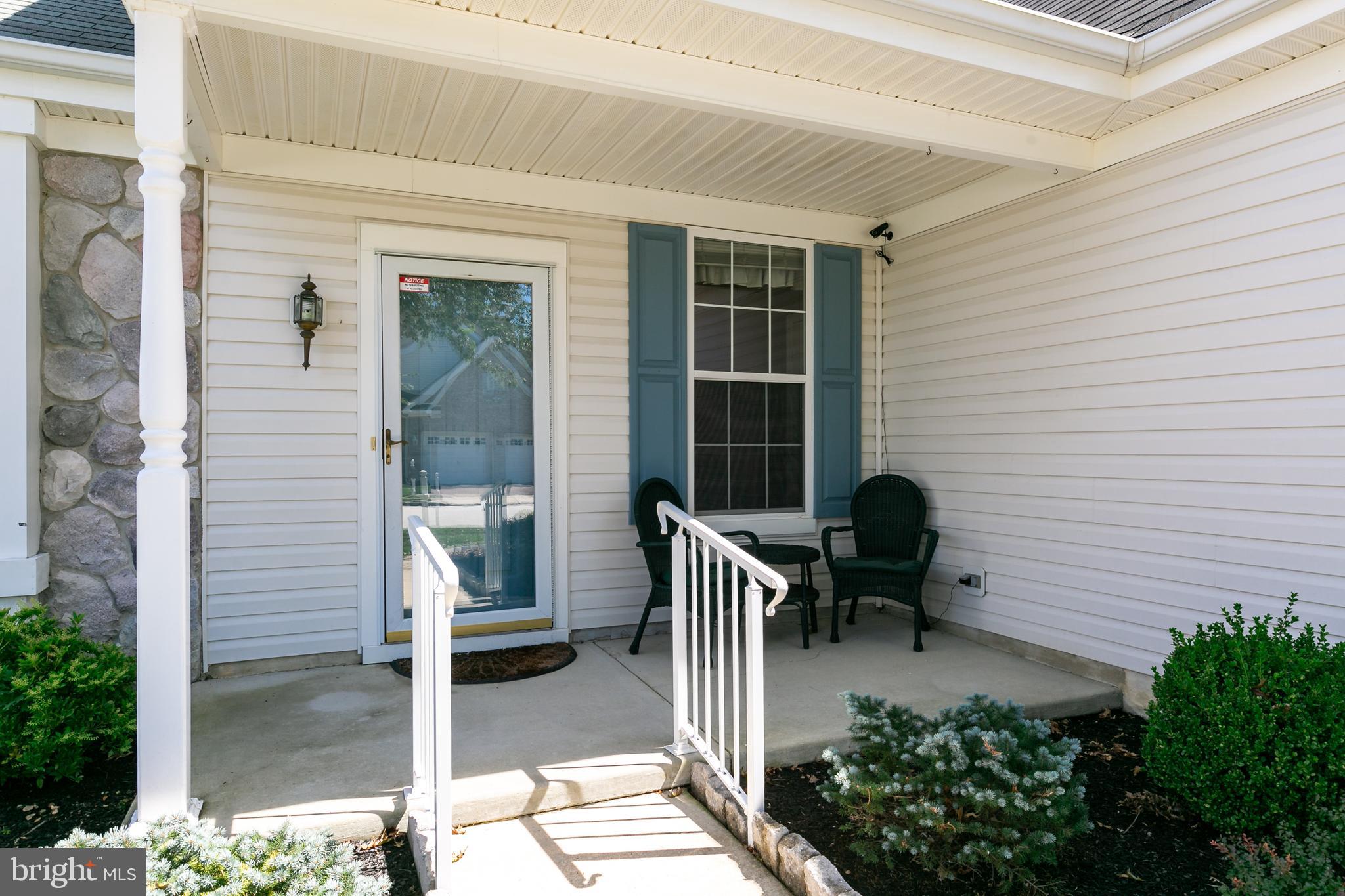 5 LARKSPUR DRIVE