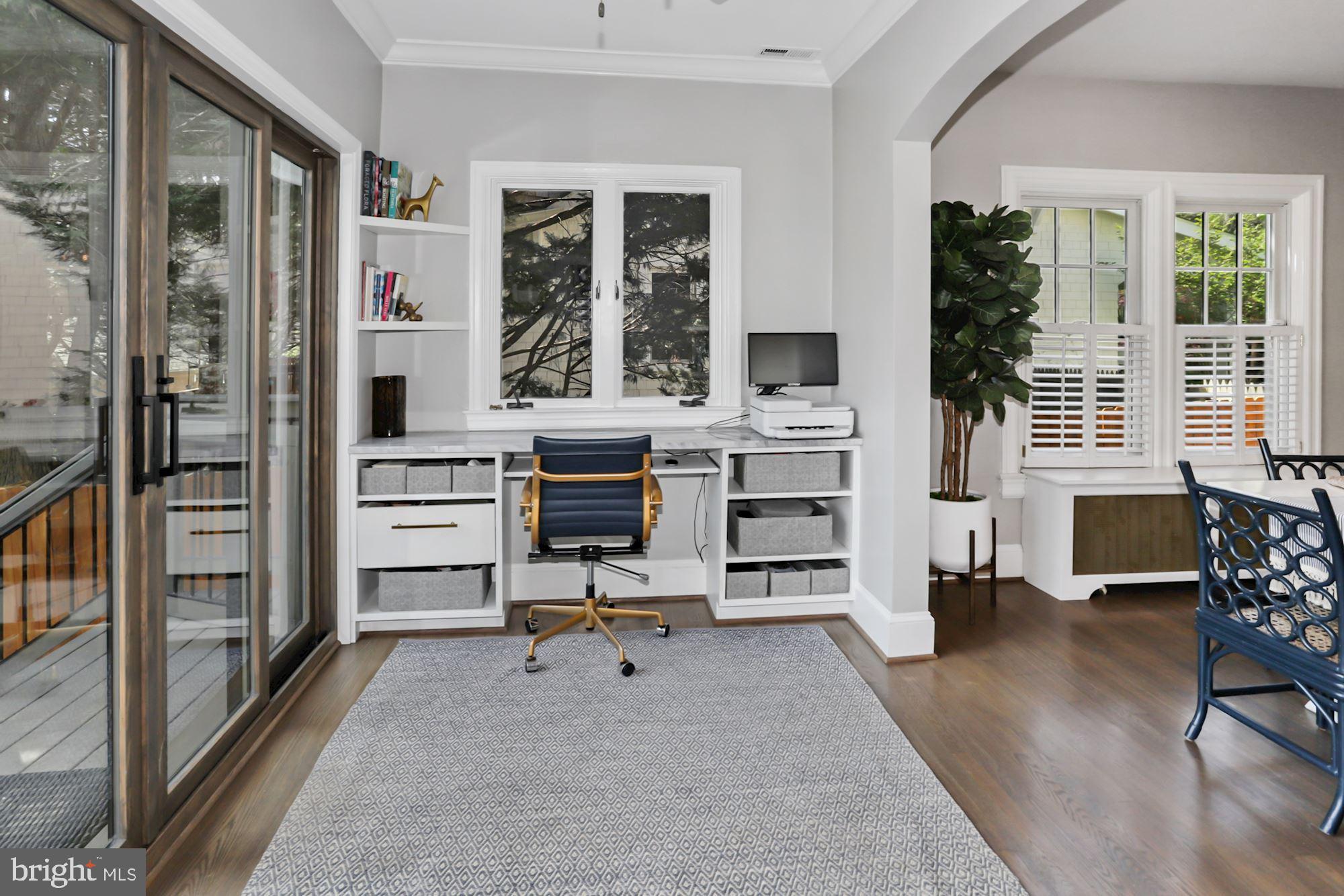 CHEVY CHASE - Residential