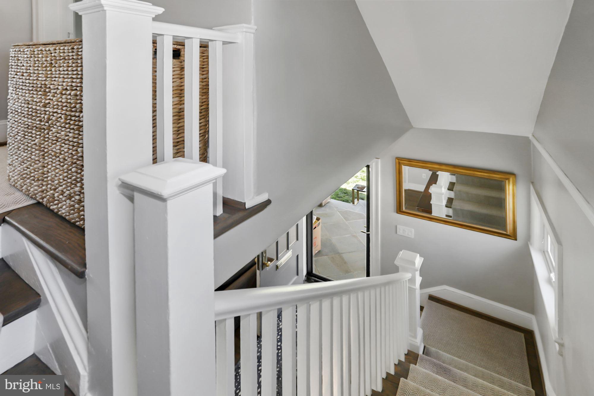 CHEVY CHASE - Residential