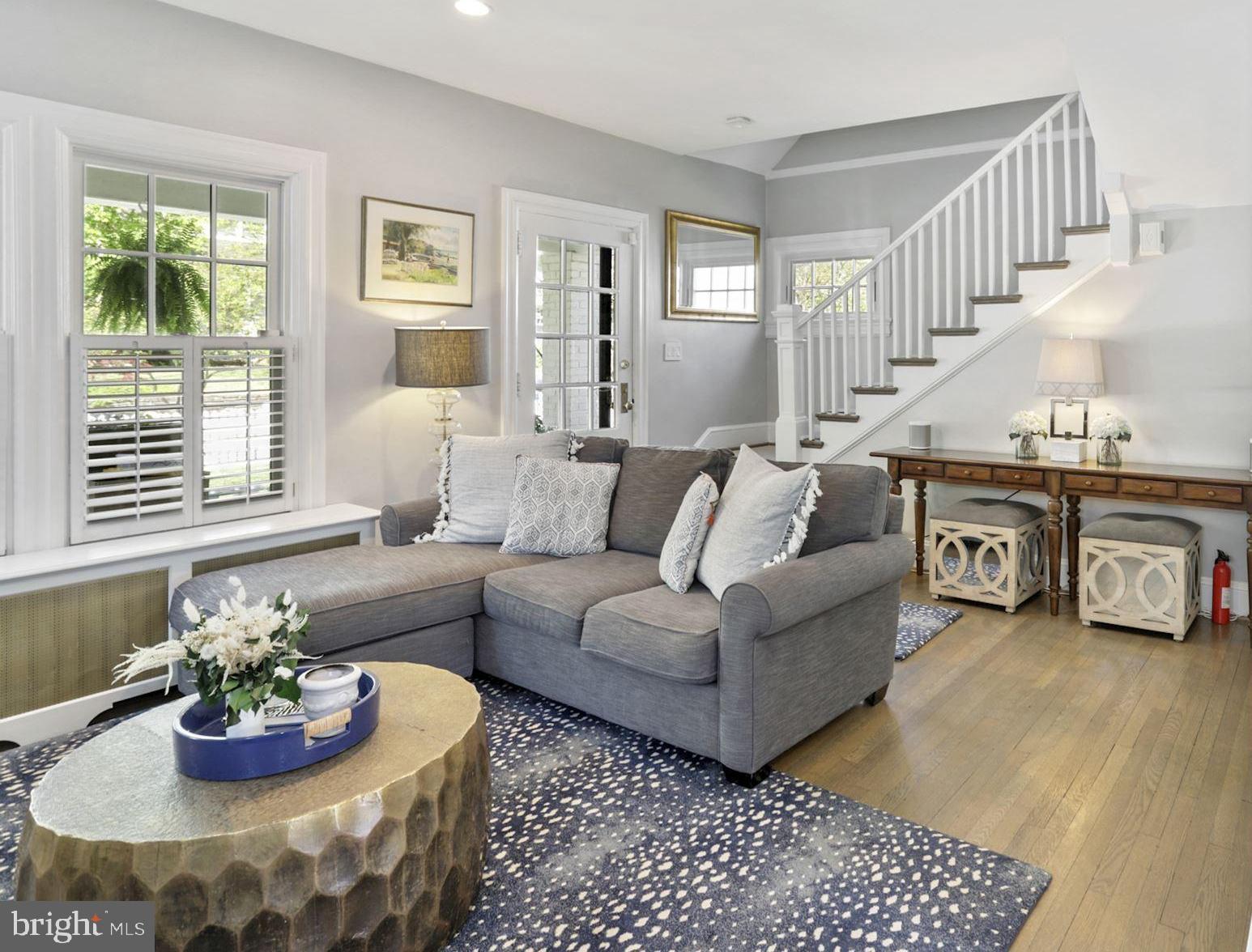 CHEVY CHASE - Residential