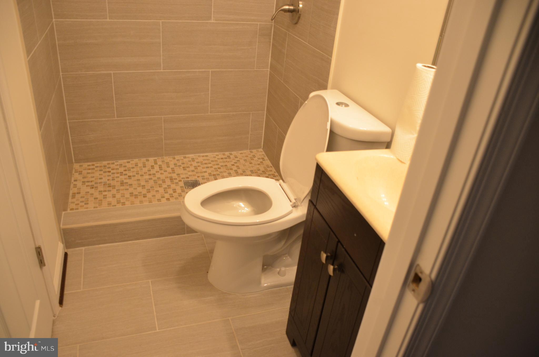 REFLECTION LAKE - Residential