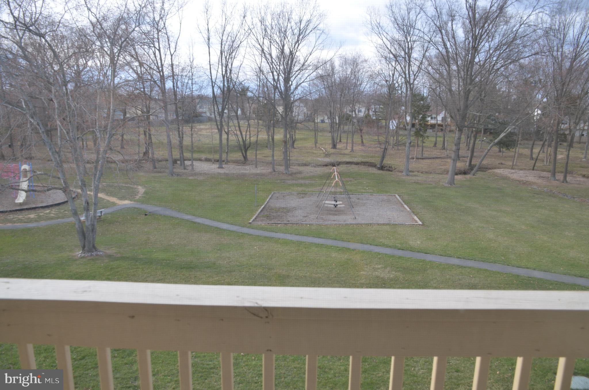 REFLECTION LAKE - Residential